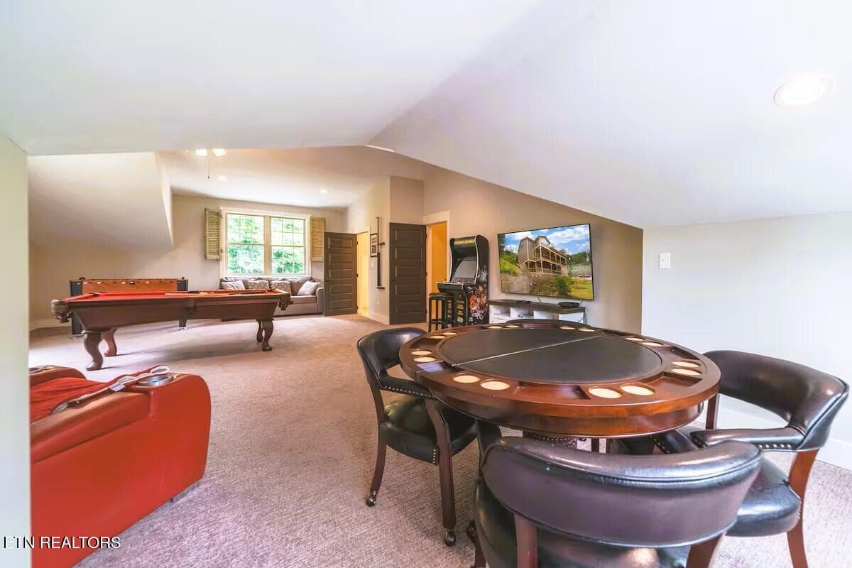 260 CD Gameroom 2 jp - 260 Circle Drive, Gatlinburg, TN 37738, Gatlinburg