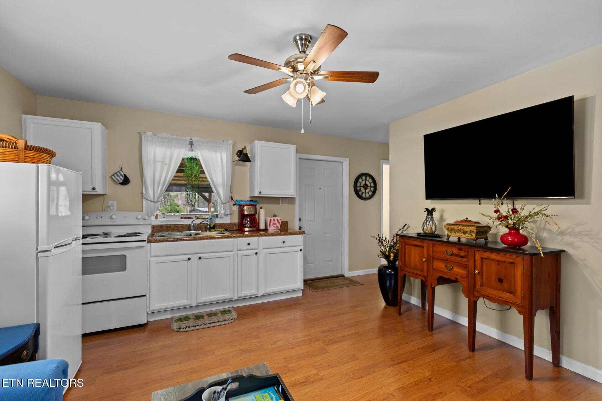009 - 896 English Mountain Rd, Cosby, TN 37722, Cosby