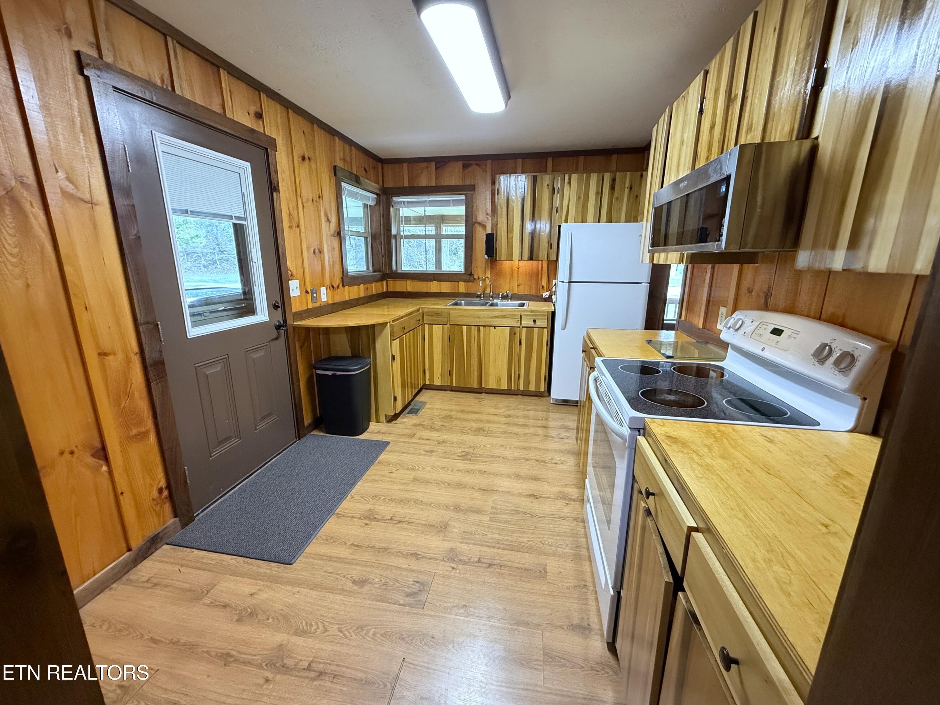9 - 1059 Blue Mill Rd, Del Rio, TN 37727