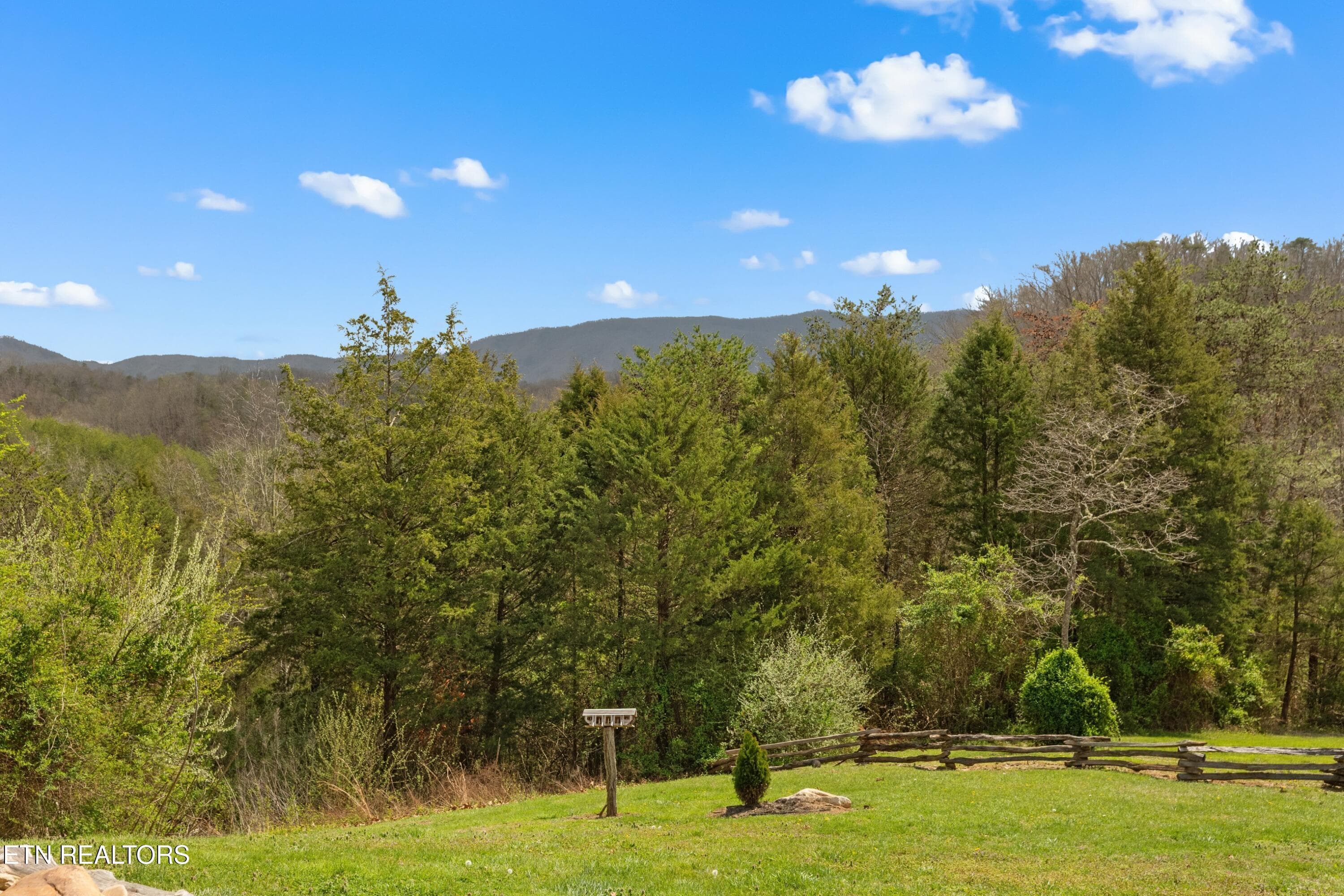 029-2357HallRoad-Dandridge-TN-37725-SMAL - 2357 Hall Rd, Dandridge, TN 37725