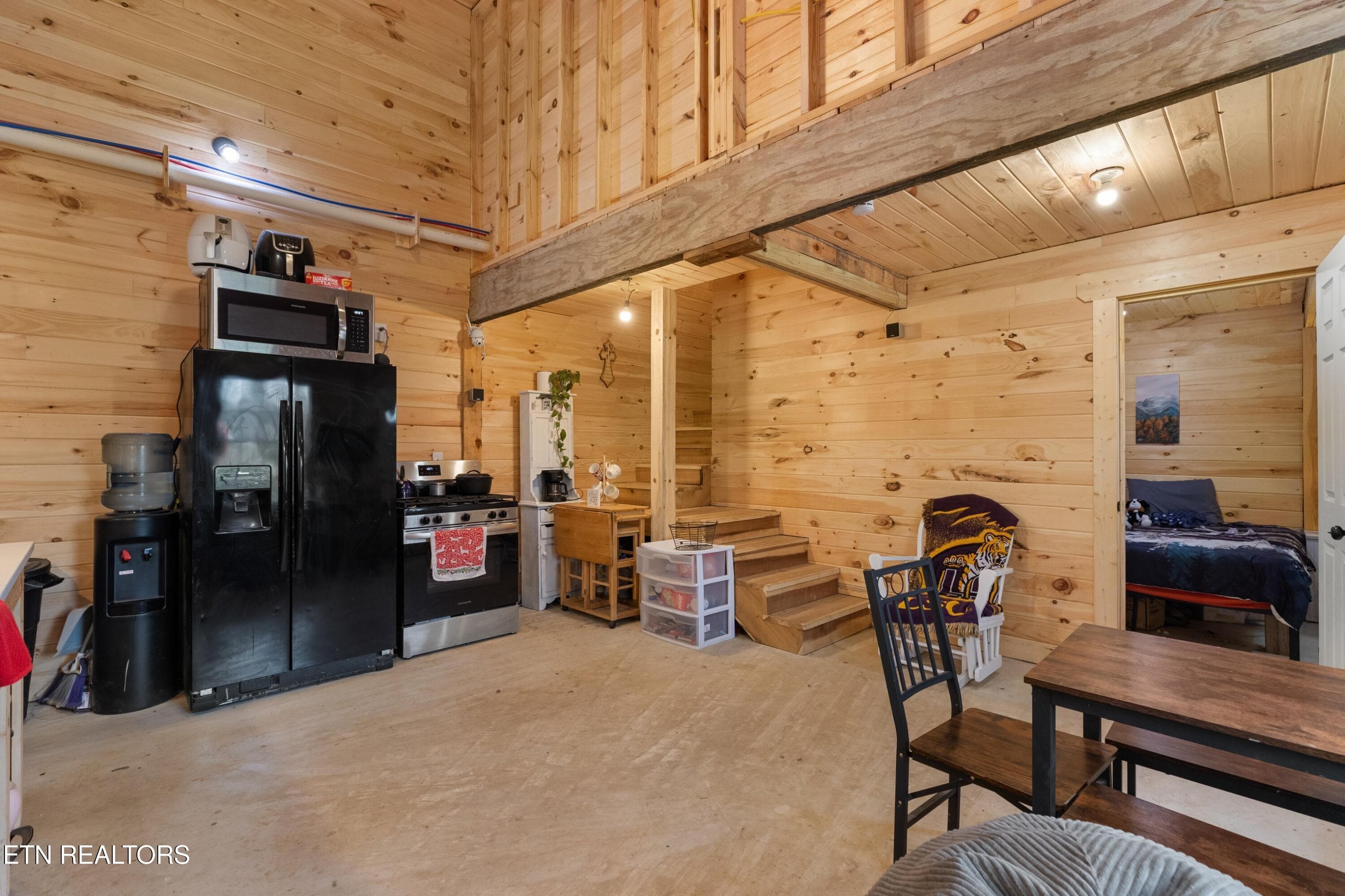 031-2357HallRoad-Dandridge-TN-37725-SMAL - 2357 Hall Rd, Dandridge, TN 37725