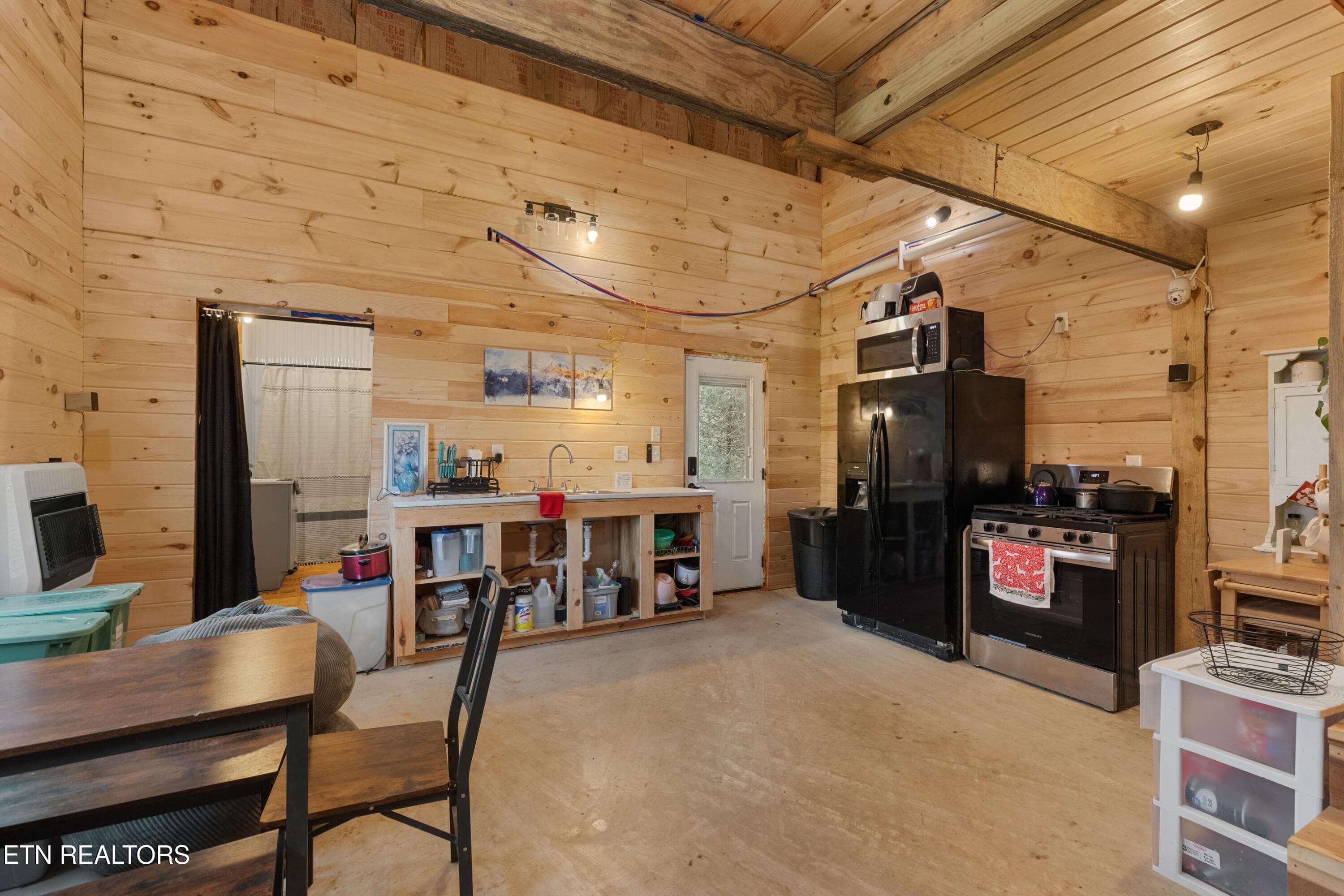 032-2357HallRoad-Dandridge-TN-37725-SMAL - 2357 Hall Rd, Dandridge, TN 37725