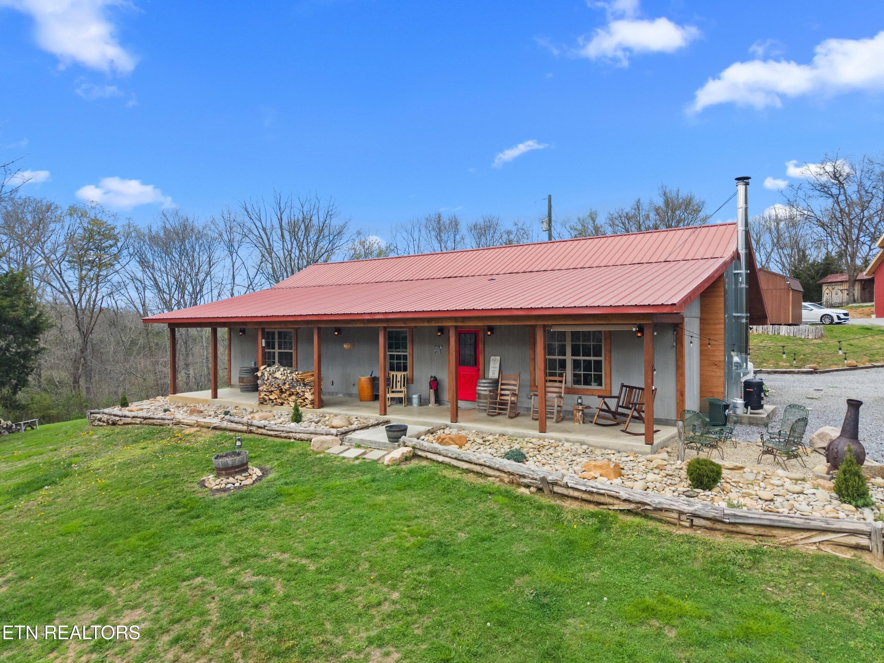 042-2357HallRoad-Dandridge-TN-37725-SMAL - 2357 Hall Rd, Dandridge, TN 37725