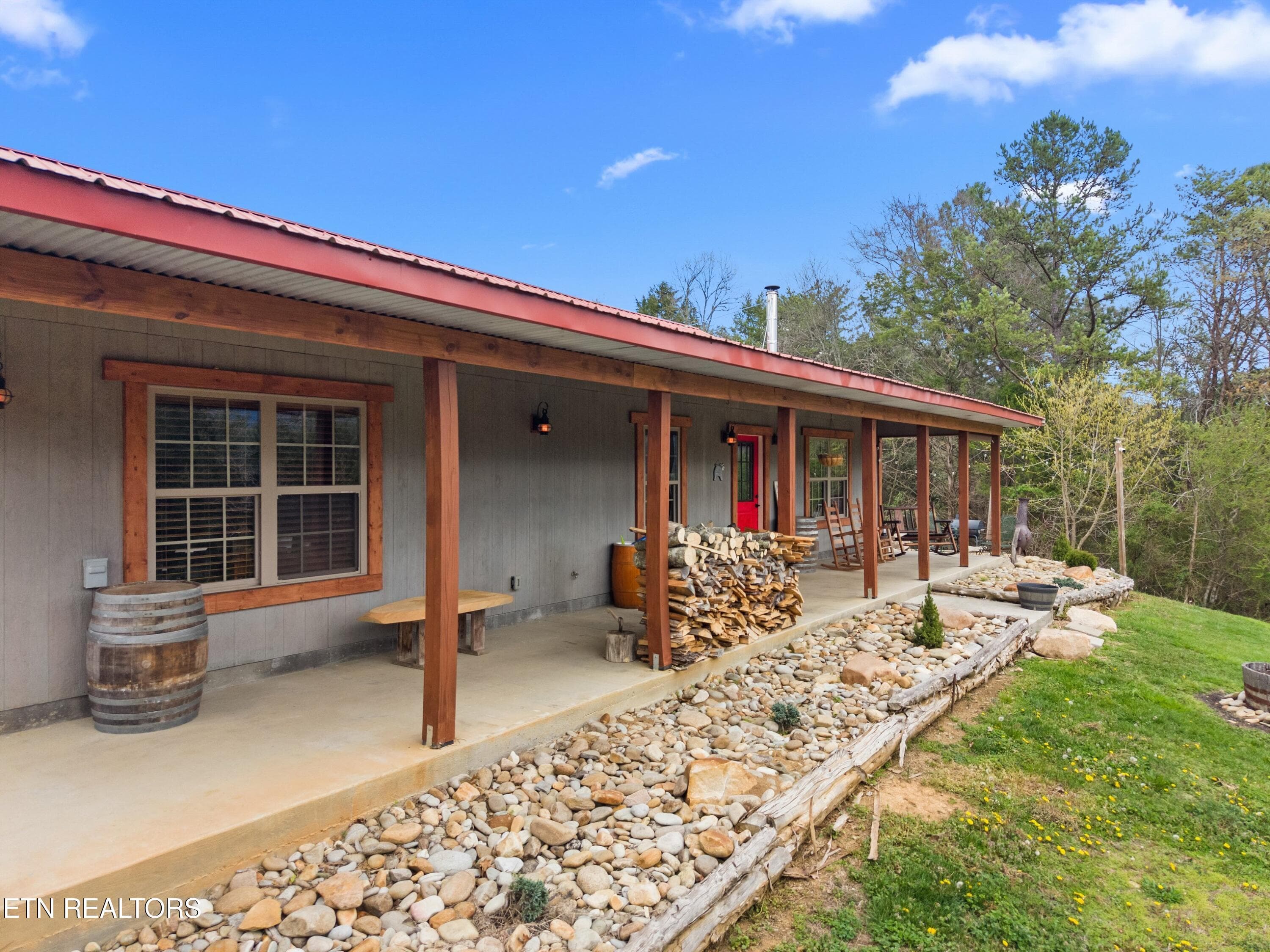 044-2357HallRoad-Dandridge-TN-37725-SMAL - 2357 Hall Rd, Dandridge, TN 37725