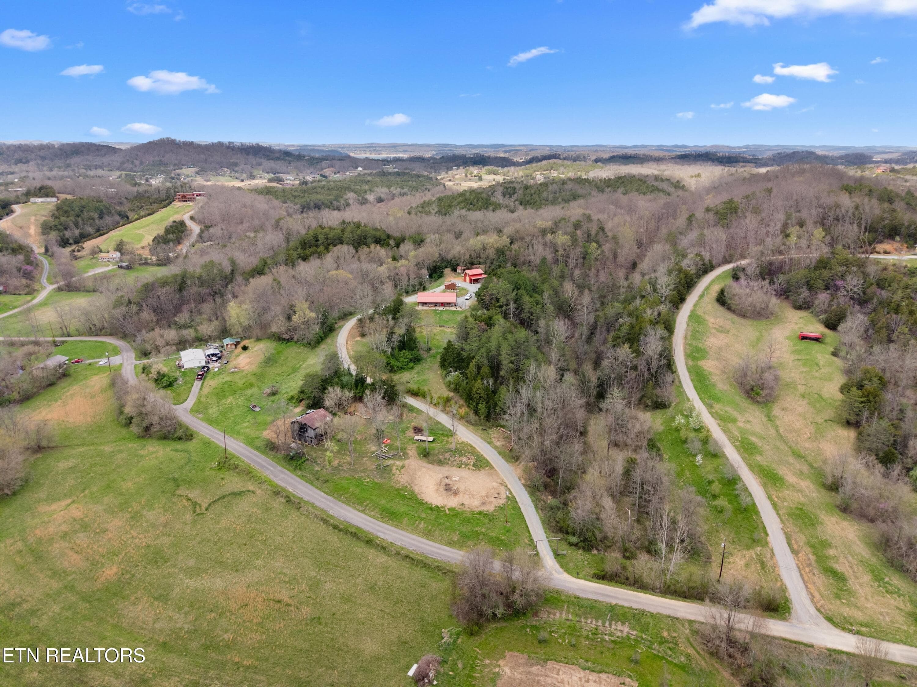 056-2357HallRoad-Dandridge-TN-37725-SMAL - 2357 Hall Rd, Dandridge, TN 37725