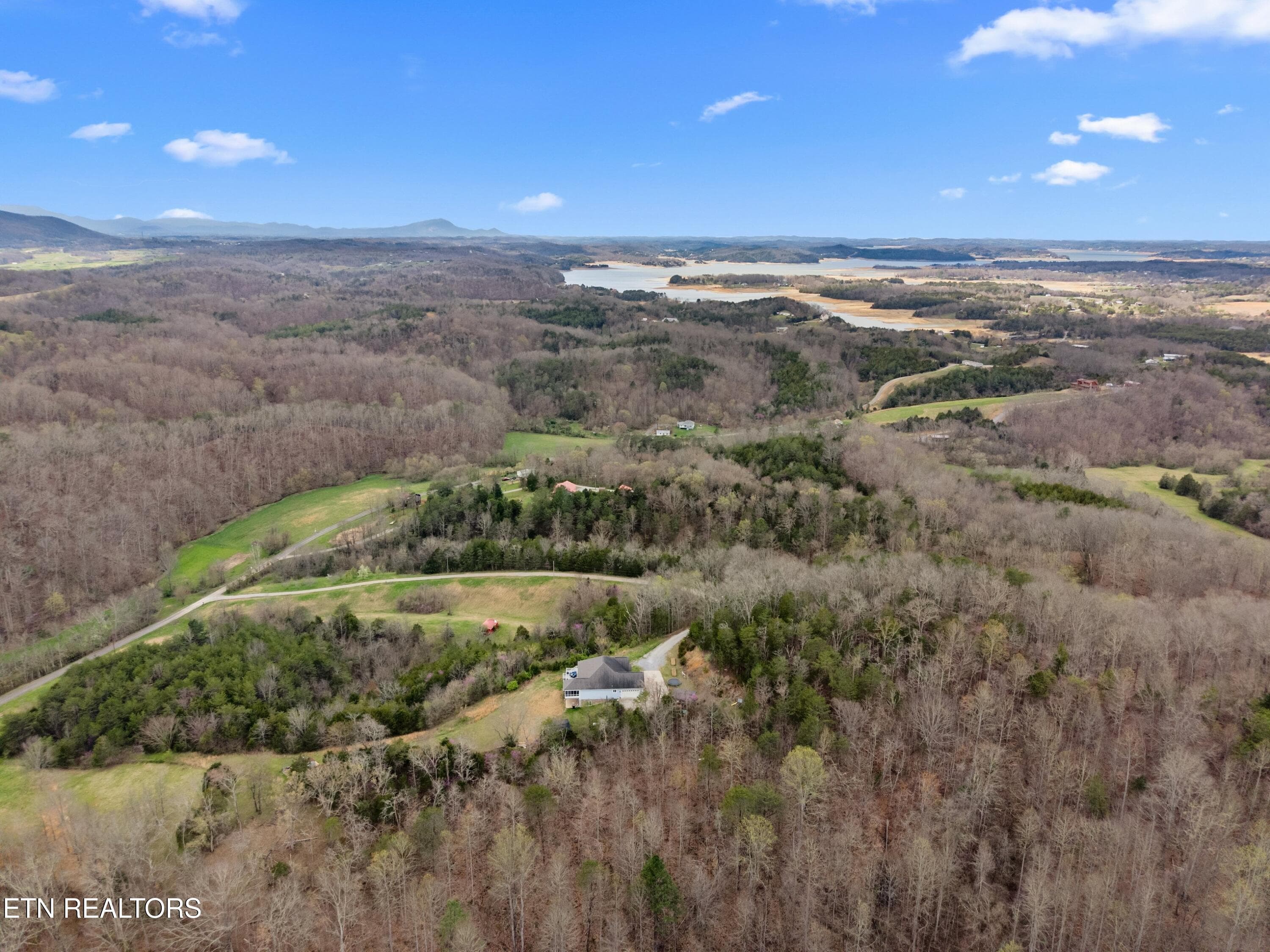 058-2357HallRoad-Dandridge-TN-37725-SMAL - 2357 Hall Rd, Dandridge, TN 37725