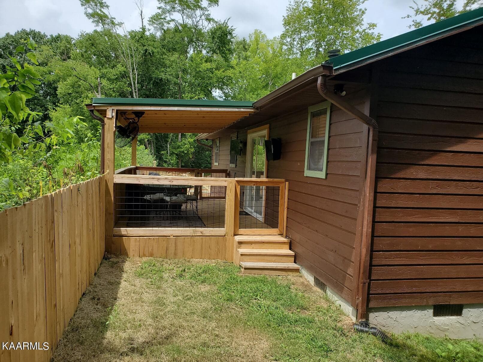905 SRB Back Porch Entry - 905 Sunrise Blvd, Sevierville, TN 37862