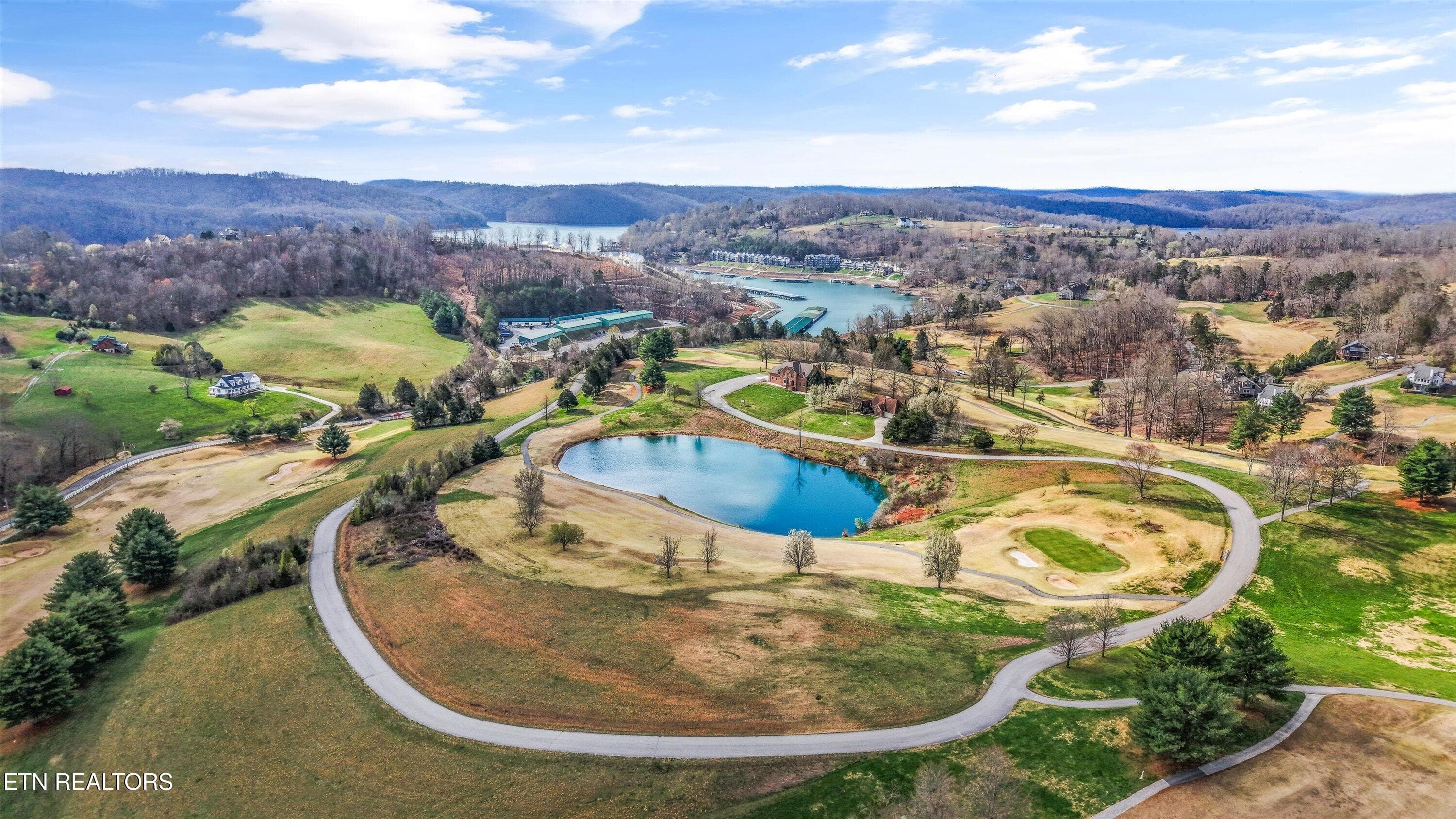 32-1189 Deerfield Way29 - 1189 Deerfield Way, LaFollette, TN 37766