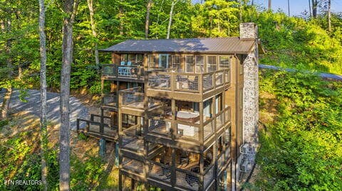 the-nut-house-0139.jpg_1 - 1135 Shady Grove Lane, Gatlinburg, TN 37738, Gatlinburg