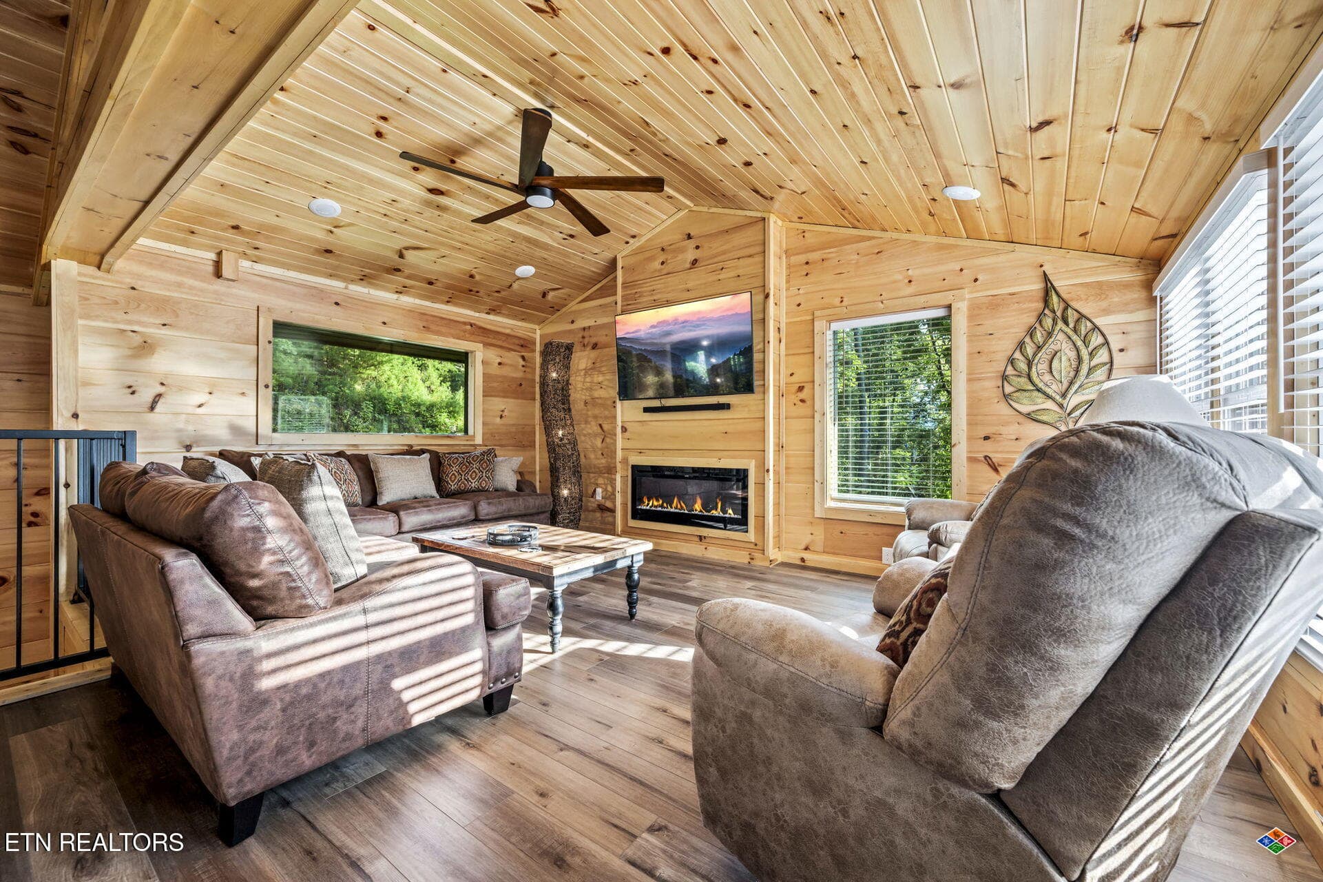 the-nut-house-4286.jpg - 1135 Shady Grove Lane, Gatlinburg, TN 37738, Gatlinburg