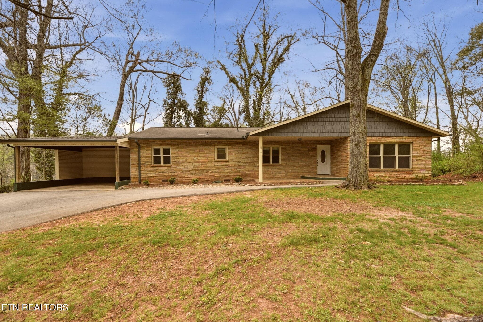 2917 Barber Hill Lane, Knoxville, TN 37920