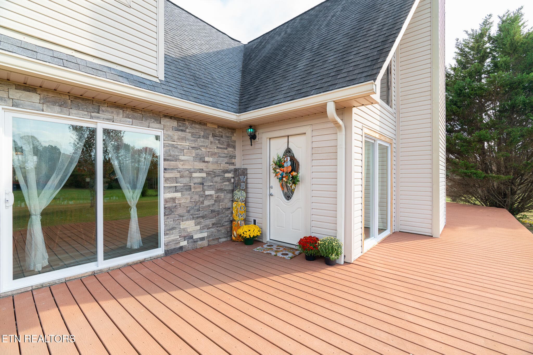 Front deck of home - 3767 Phillips Flats Rd, Oneida, TN 37841