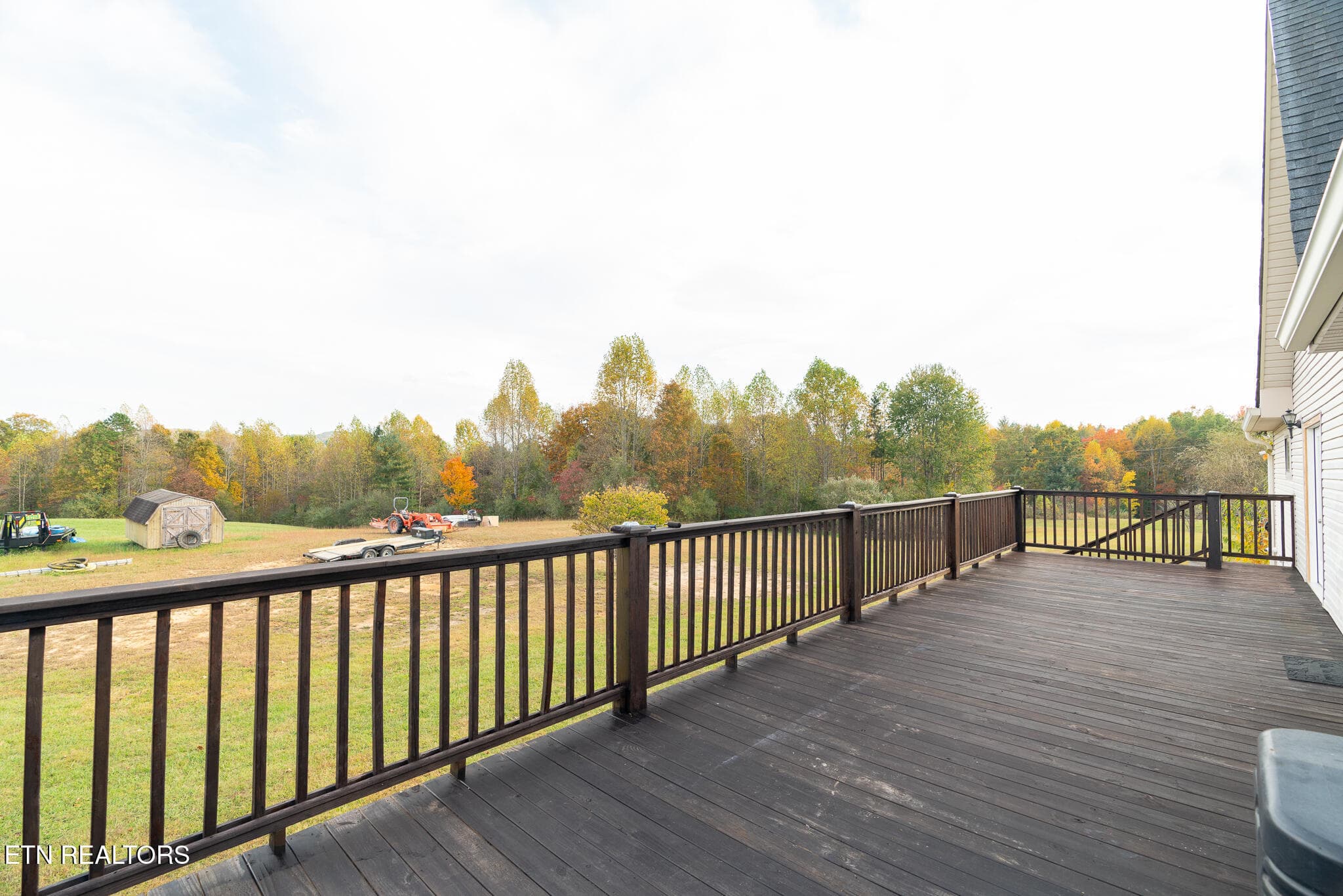 back deck of home off of the kitchen - 3767 Phillips Flats Rd, Oneida, TN 37841