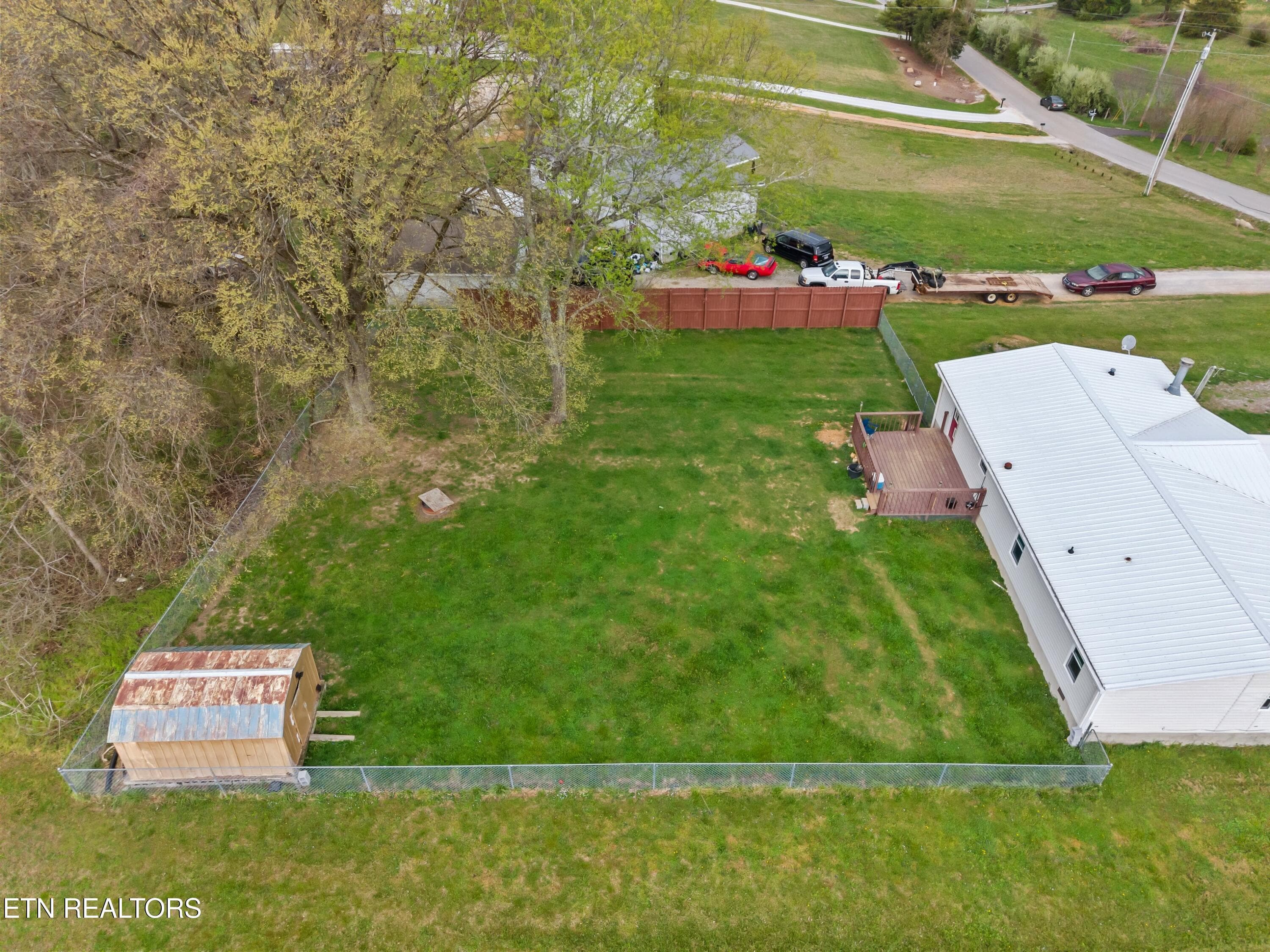 004-242CowanLane-LaFollette-TN-37766-SMA - 242 Cowan Lane, LaFollette, TN 37766