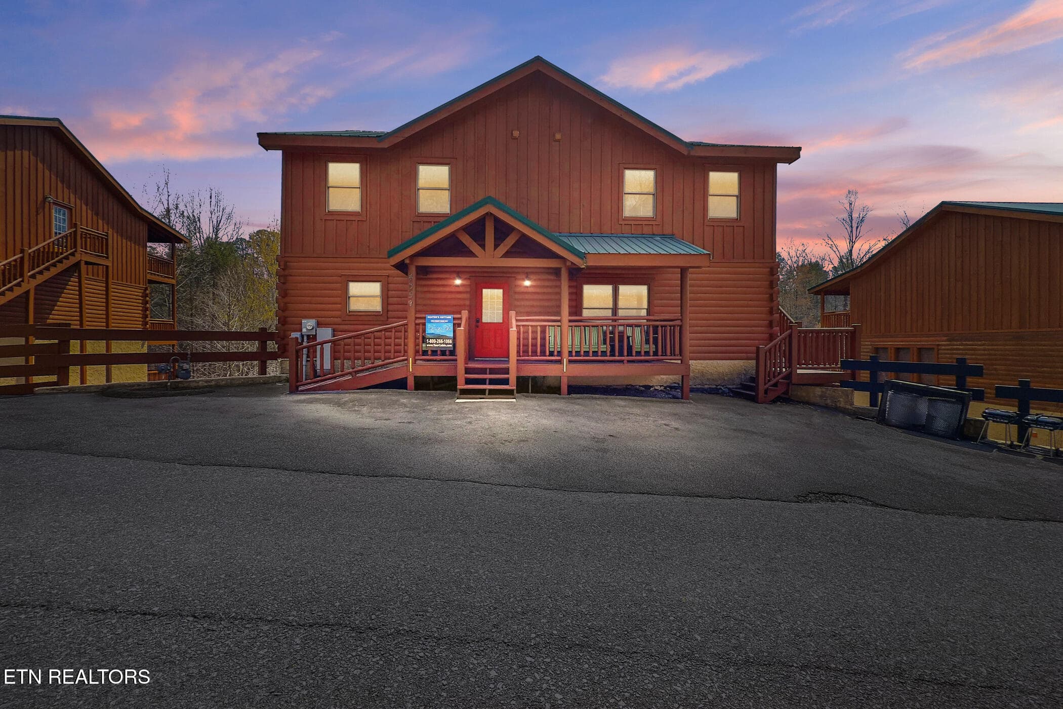 4359 Forest Ridge Way, Pigeon Forge, TN 37863