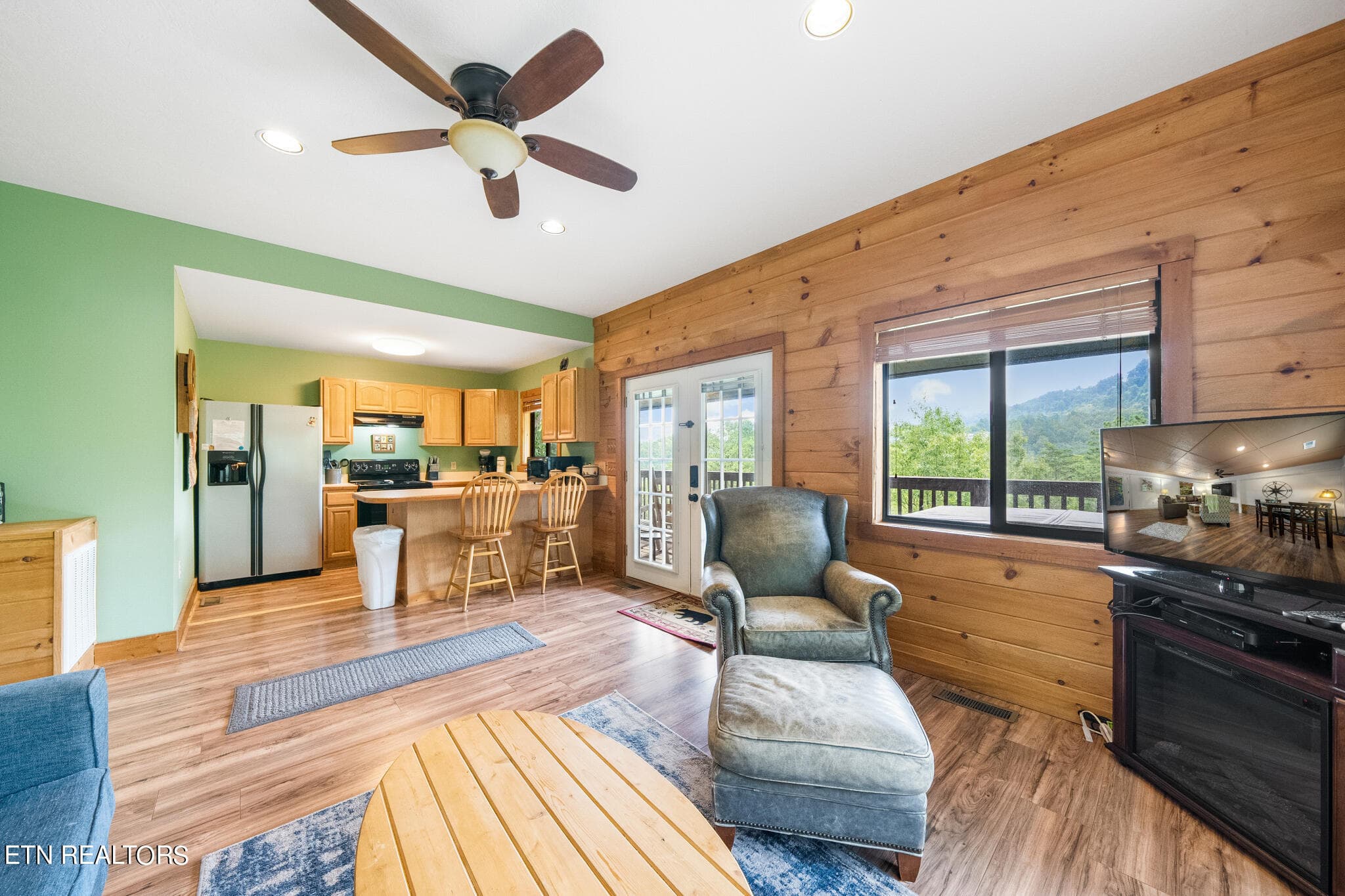 1bd LR to kit B - 3250 Huckleberry Way, Sevierville, TN 37862