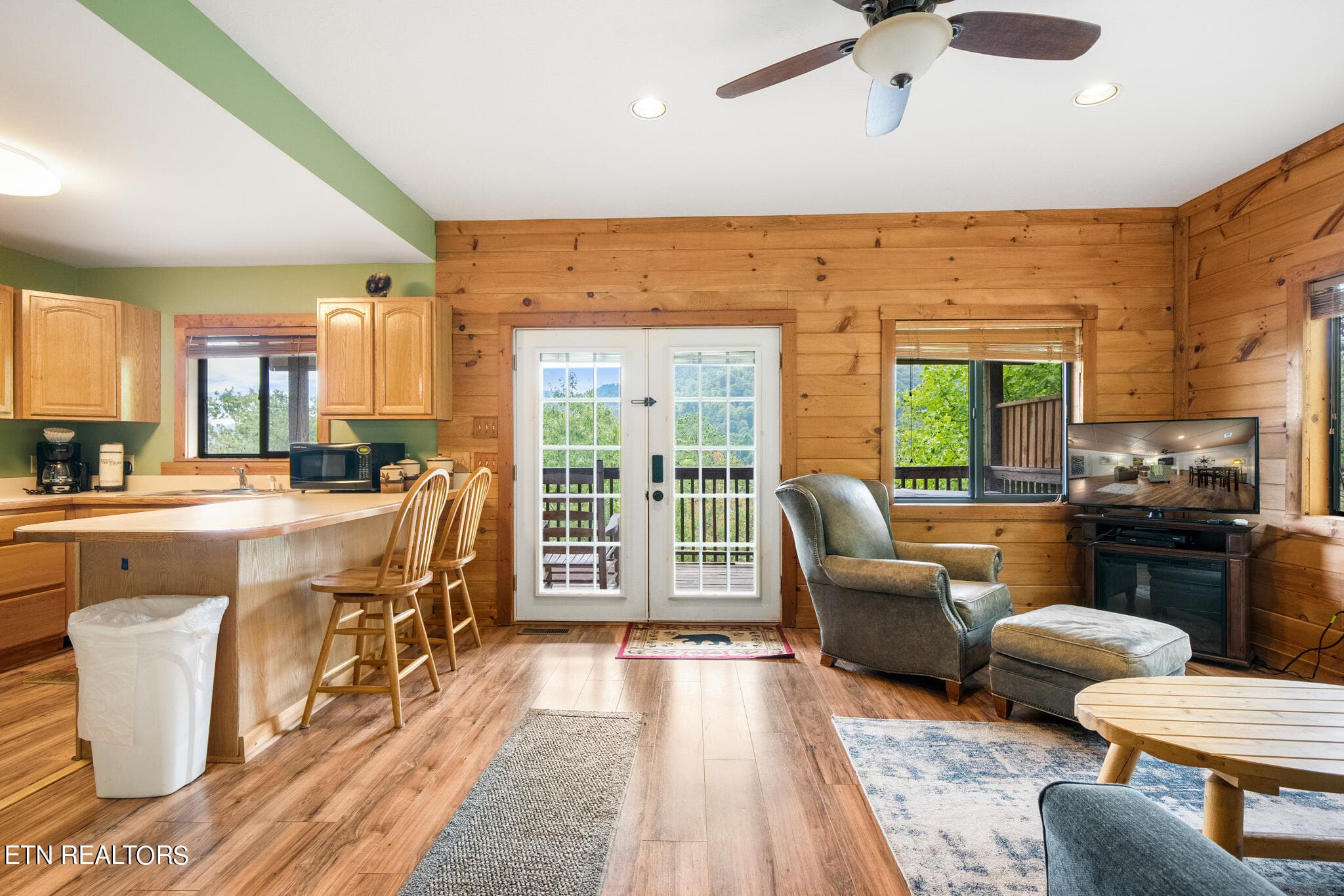 1bd LR fr bed B - 3250 Huckleberry Way, Sevierville, TN 37862