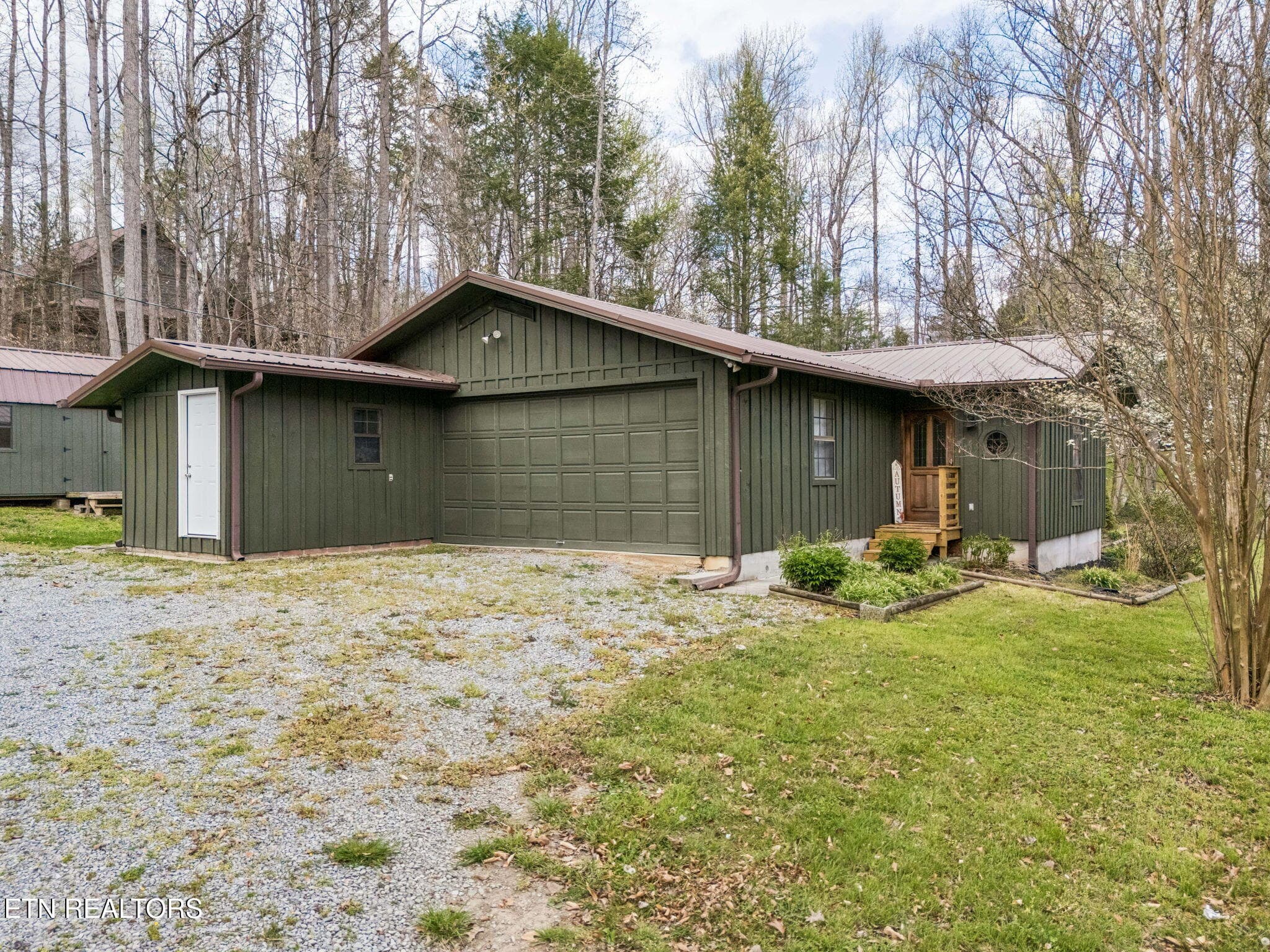 44-2875 McMahan Sawmill Rd - 044 - 2875 McMahan Sawmill Rd, Sevierville, TN 37862