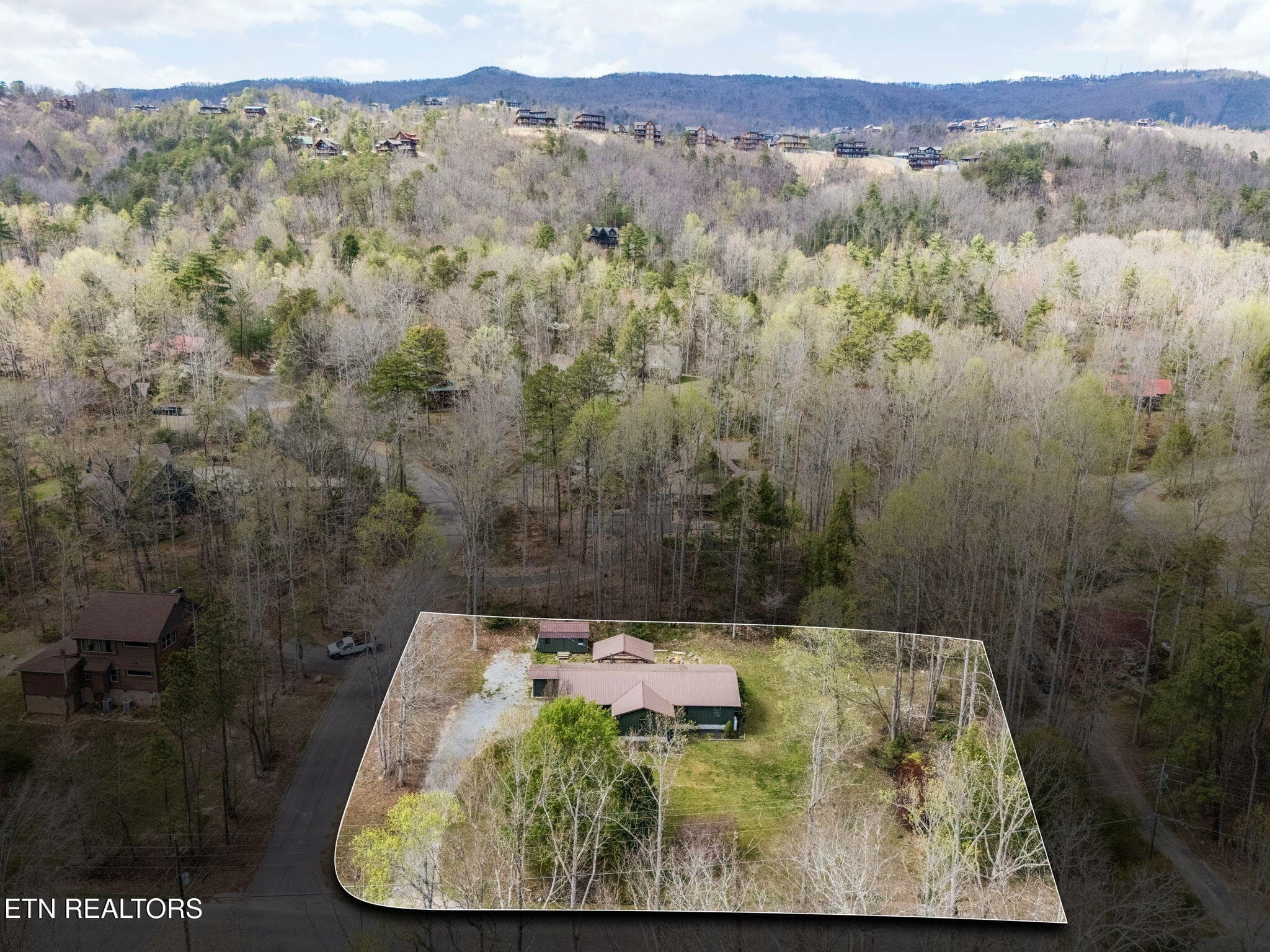 53-2875 McMahan Sawmill Rd - 053 - 2875 McMahan Sawmill Rd, Sevierville, TN 37862