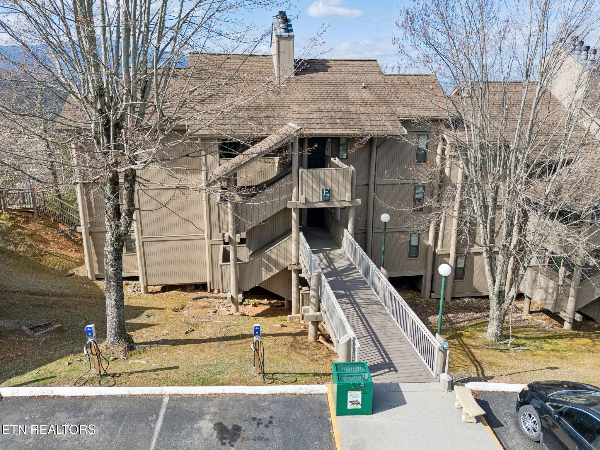 2-3710 Weber Rd E207 - 004 - 3710 Weber Rd UNIT 207-E, Gatlinburg, TN 37738, Gatlinburg