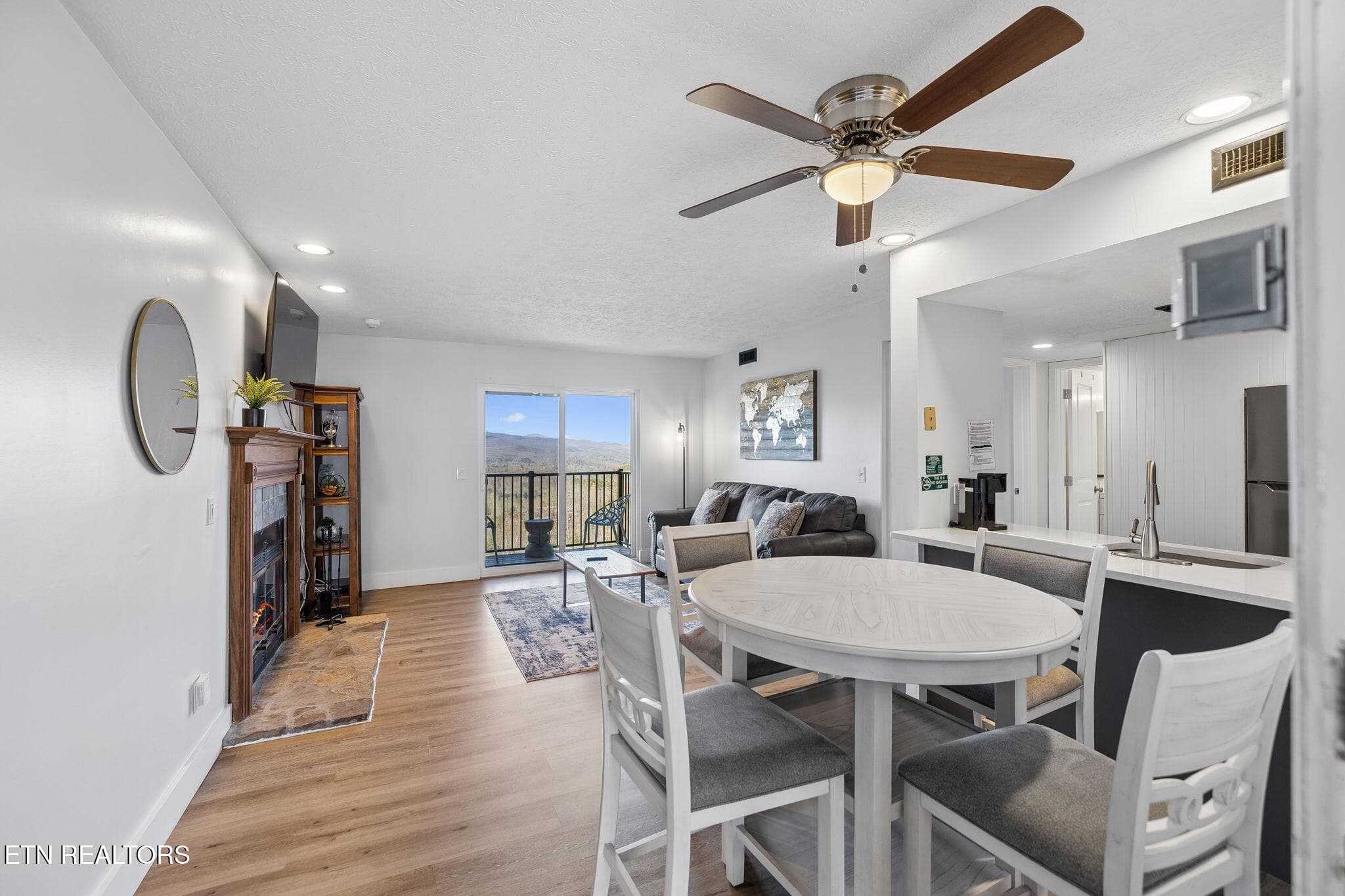 5-3710 Weber Rd E207 - 005 - 3710 Weber Rd UNIT 207-E, Gatlinburg, TN 37738, Gatlinburg