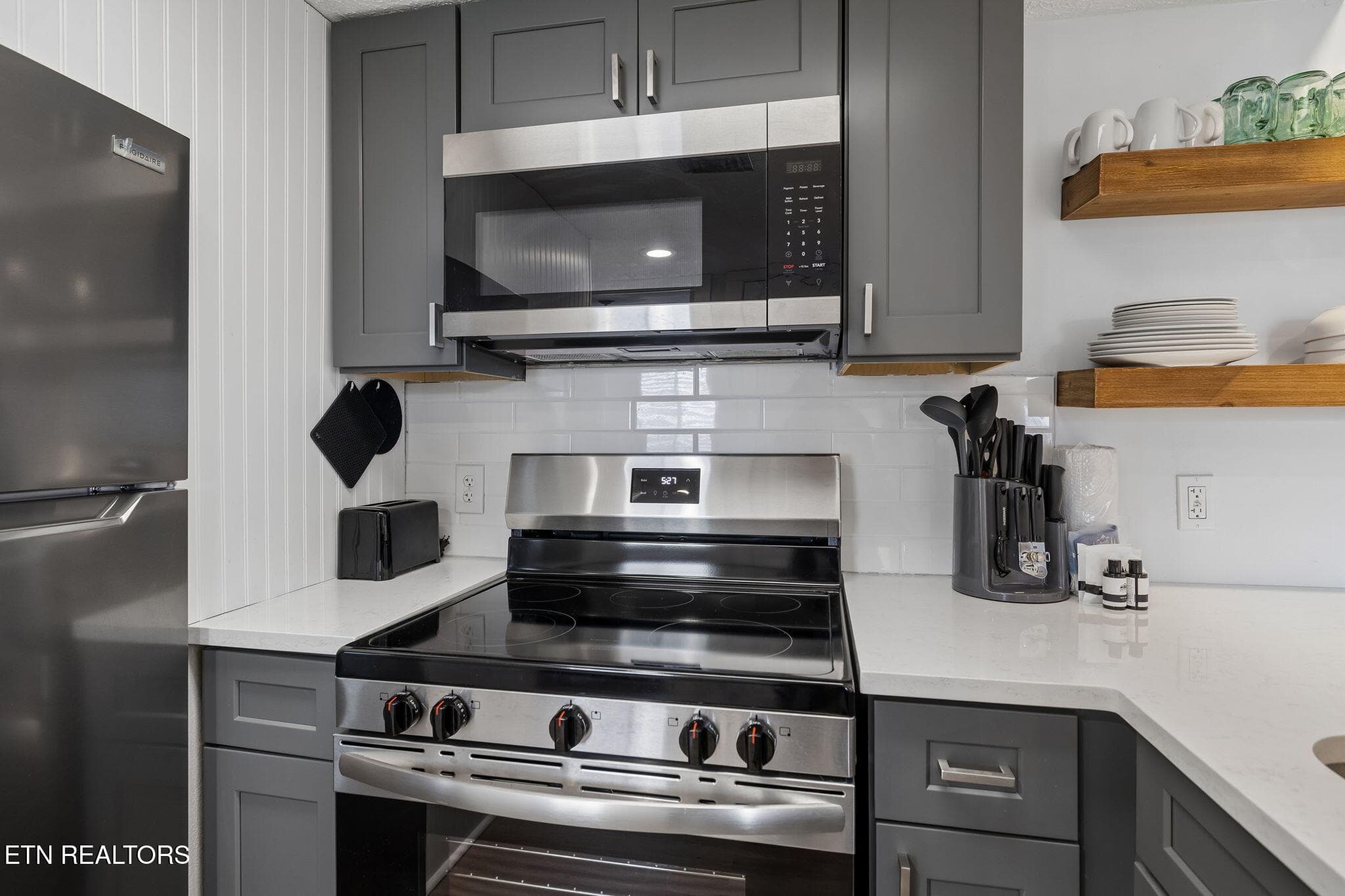 14-3710 Weber Rd E207 - 014 - 3710 Weber Rd UNIT 207-E, Gatlinburg, TN 37738, Gatlinburg