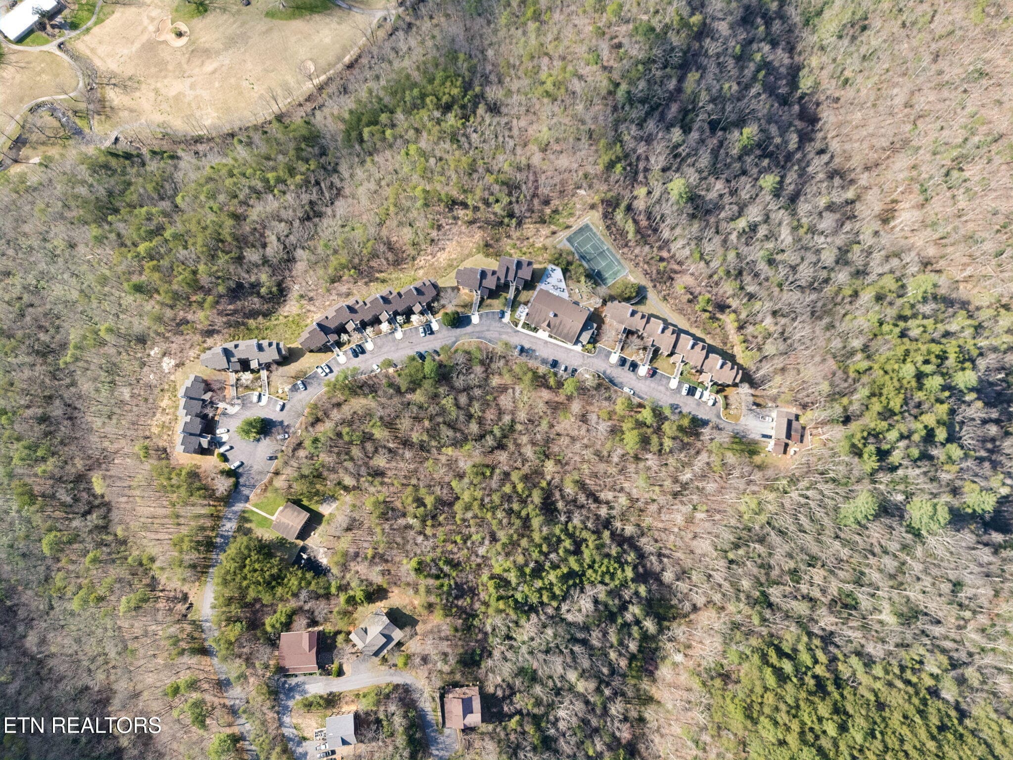 35-3710 Weber Rd E207 - 035 - 3710 Weber Rd UNIT 207-E, Gatlinburg, TN 37738, Gatlinburg