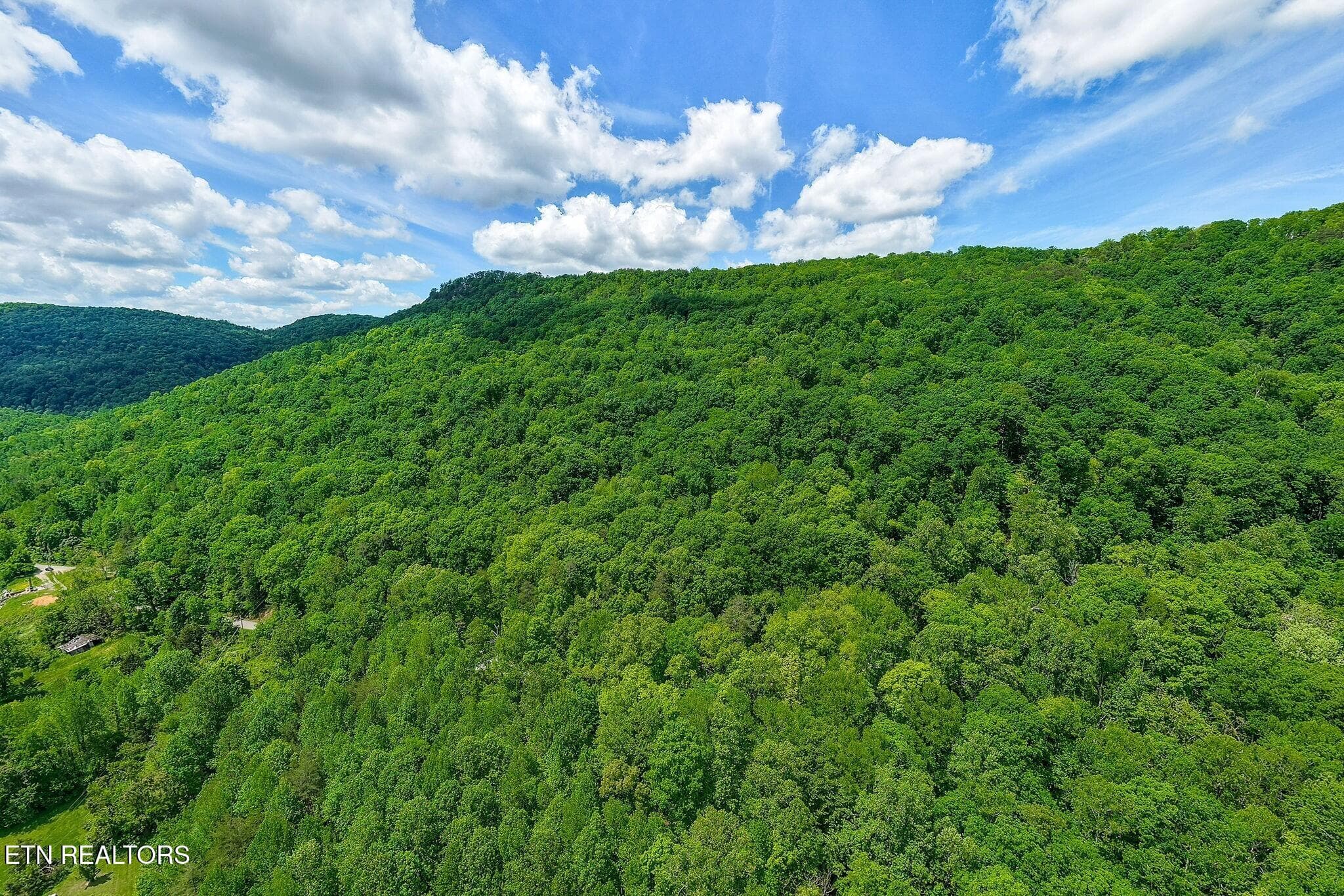 136850217-hr - 8450 Old Highway 28, Pikeville, TN 37367