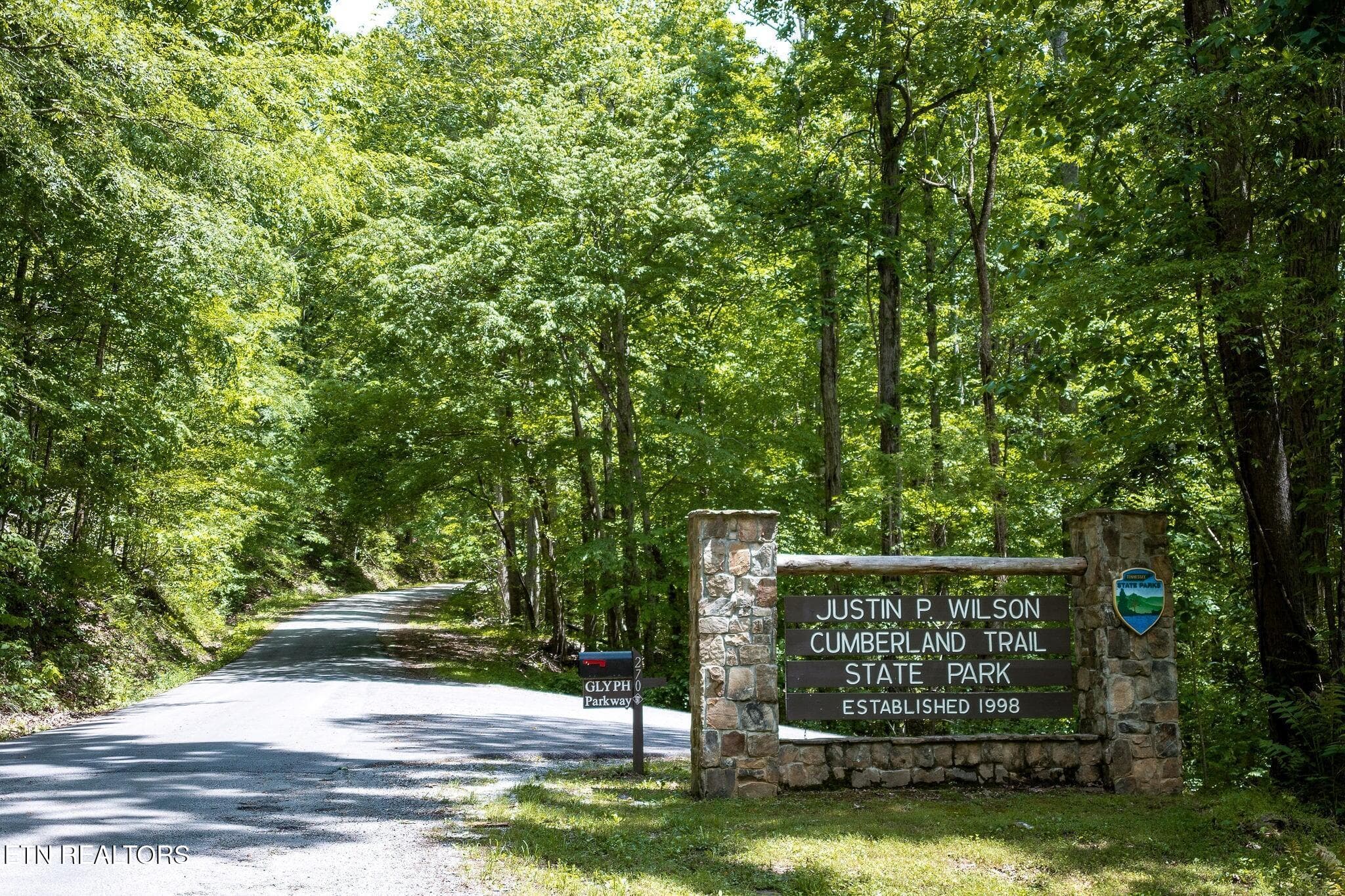 close to state park - 8450 Old Highway 28, Pikeville, TN 37367