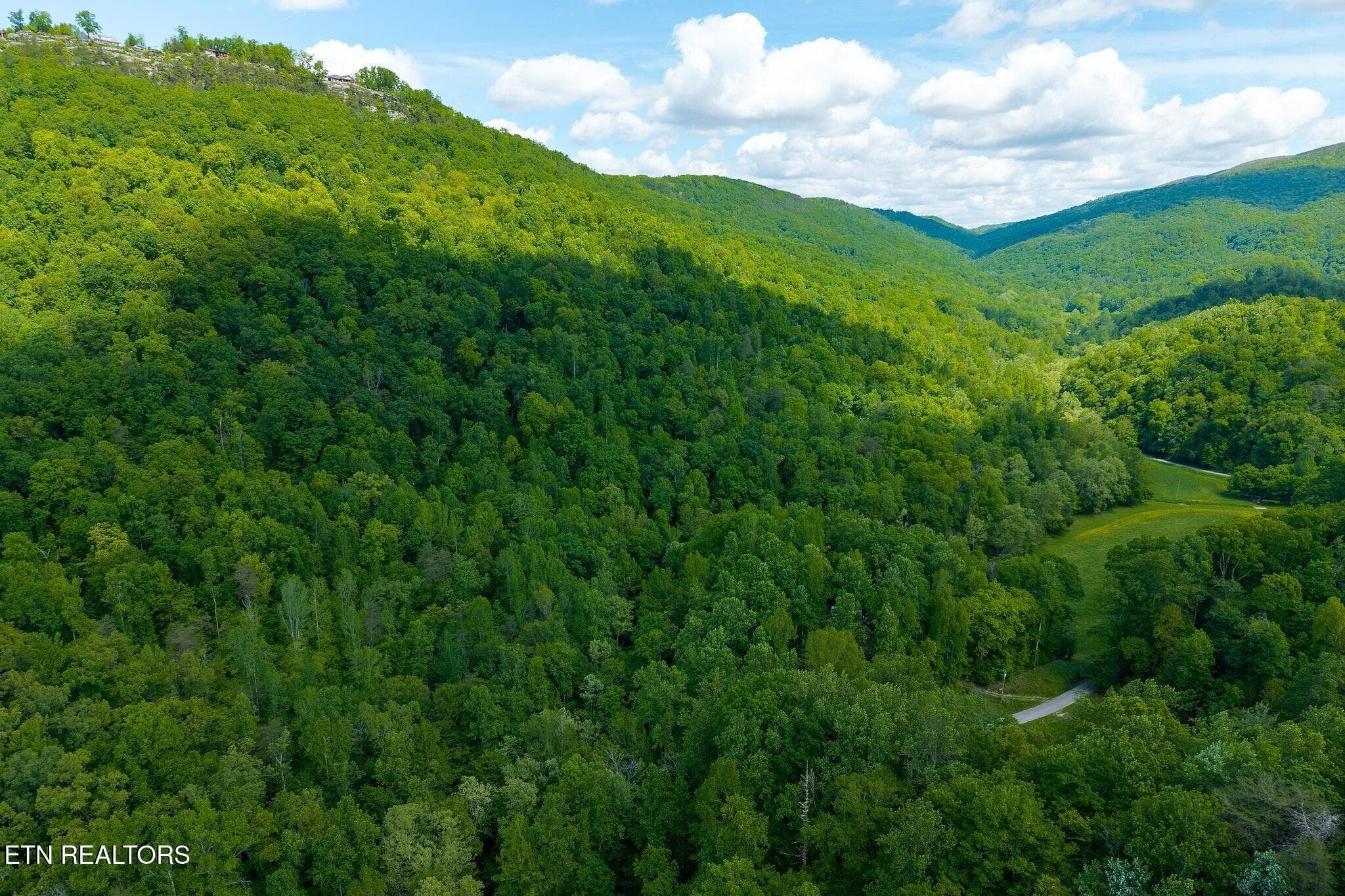 park like - 8450 Old Highway 28, Pikeville, TN 37367