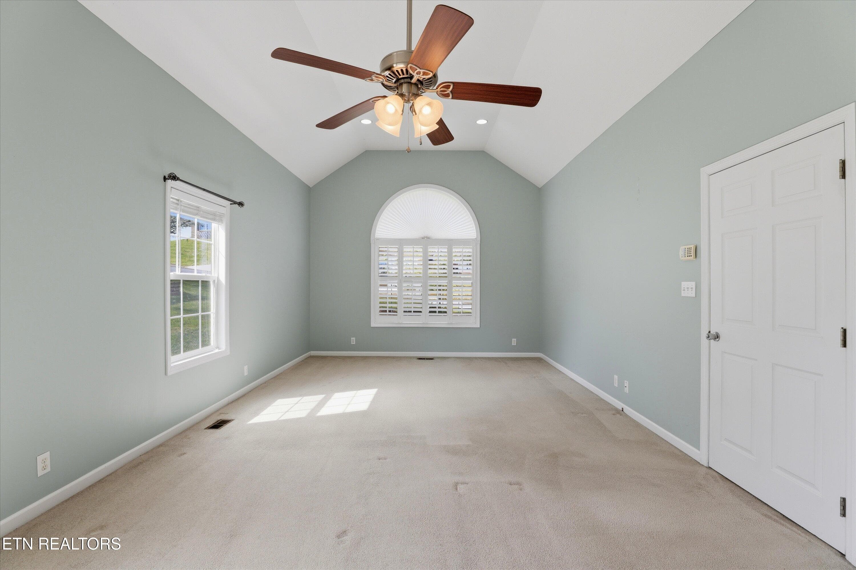 18-13176 Clear Ridge Rd-18 - 13176 Clear Ridge Rd, Knoxville, TN 37922