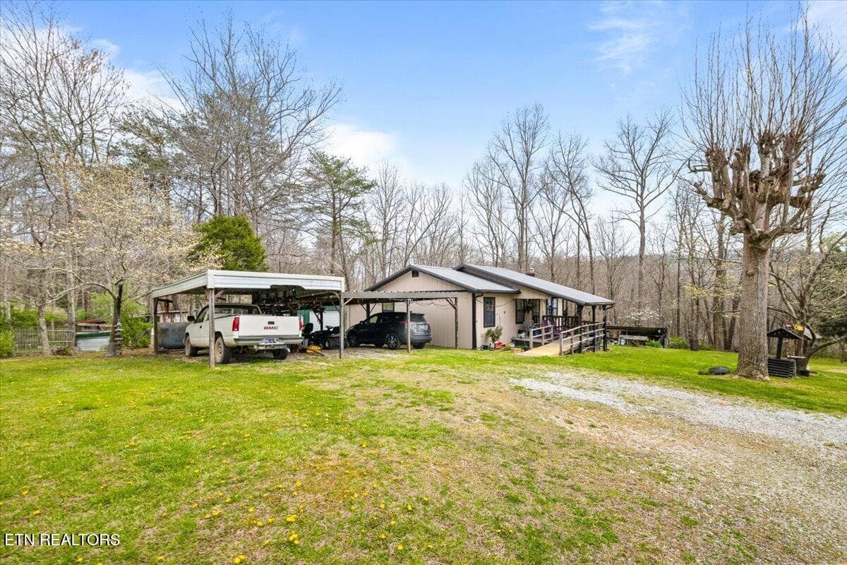 39-439 Rogerston Rd - 439 Rogerston Rd, Clairfield, TN 37715