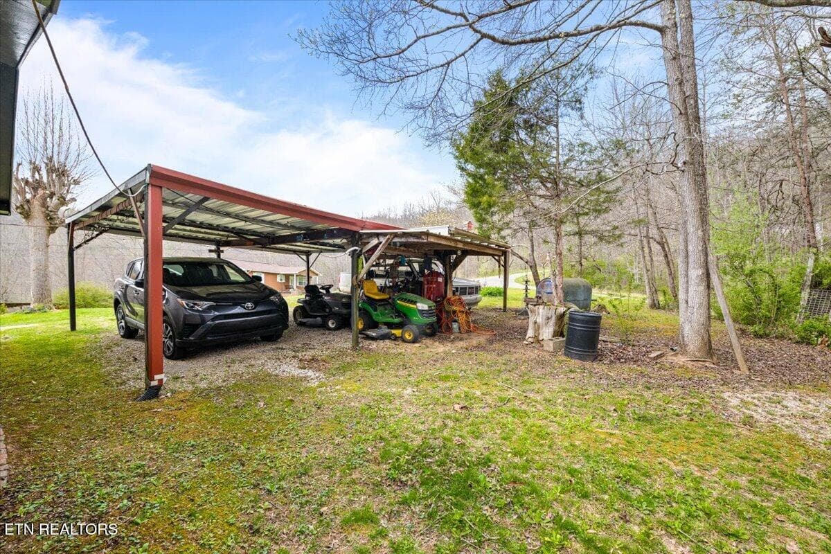 42-439 Rogerston Rd - 439 Rogerston Rd, Clairfield, TN 37715