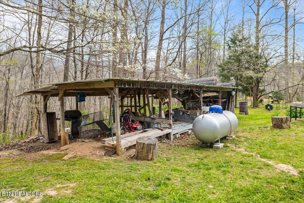 45-439 Rogerston Rd - 439 Rogerston Rd, Clairfield, TN 37715