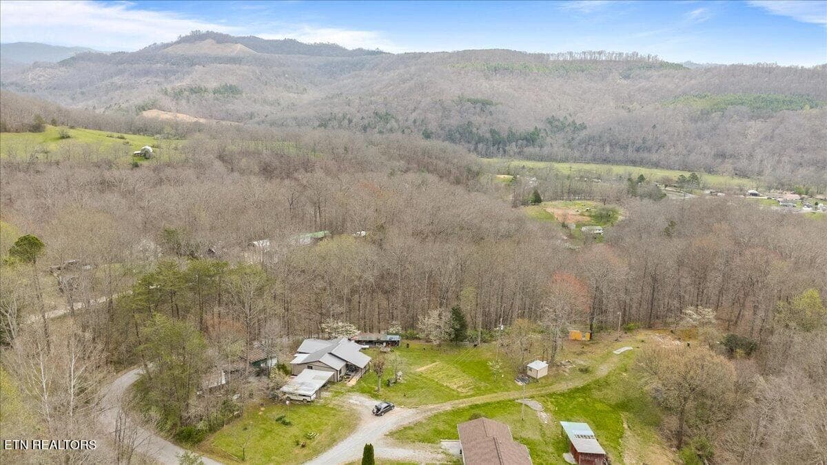 49-439 Rogerston Rd - 439 Rogerston Rd, Clairfield, TN 37715
