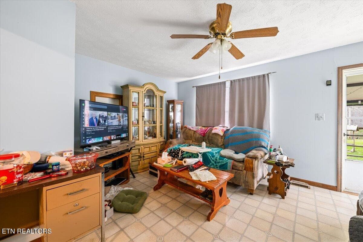 08-439 Rogerston Rd - 439 Rogerston Rd, Clairfield, TN 37715