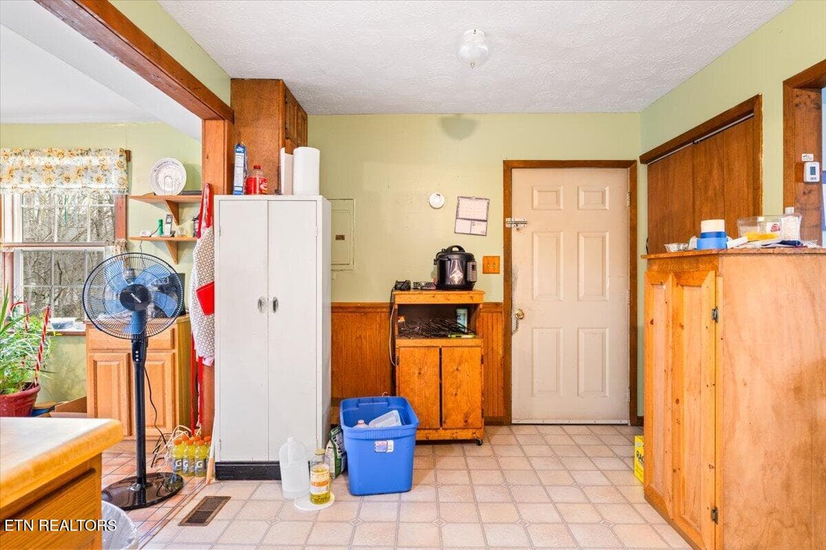 20-439 Rogerston Rd - 439 Rogerston Rd, Clairfield, TN 37715