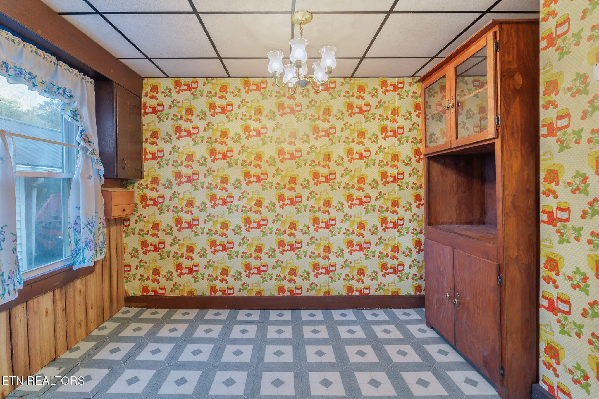 15-web-or-mls-858 N. Shiloh Road-2 - 858 N Shiloh Rd, Seymour, TN 37865