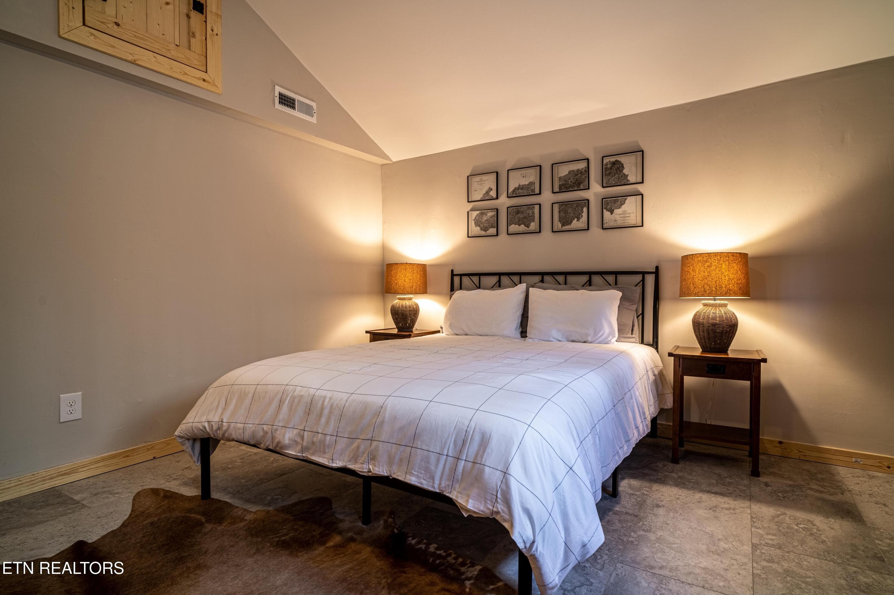 A7305179-HDR - 915 Newcombe Branch Way, Cosby, TN 37722