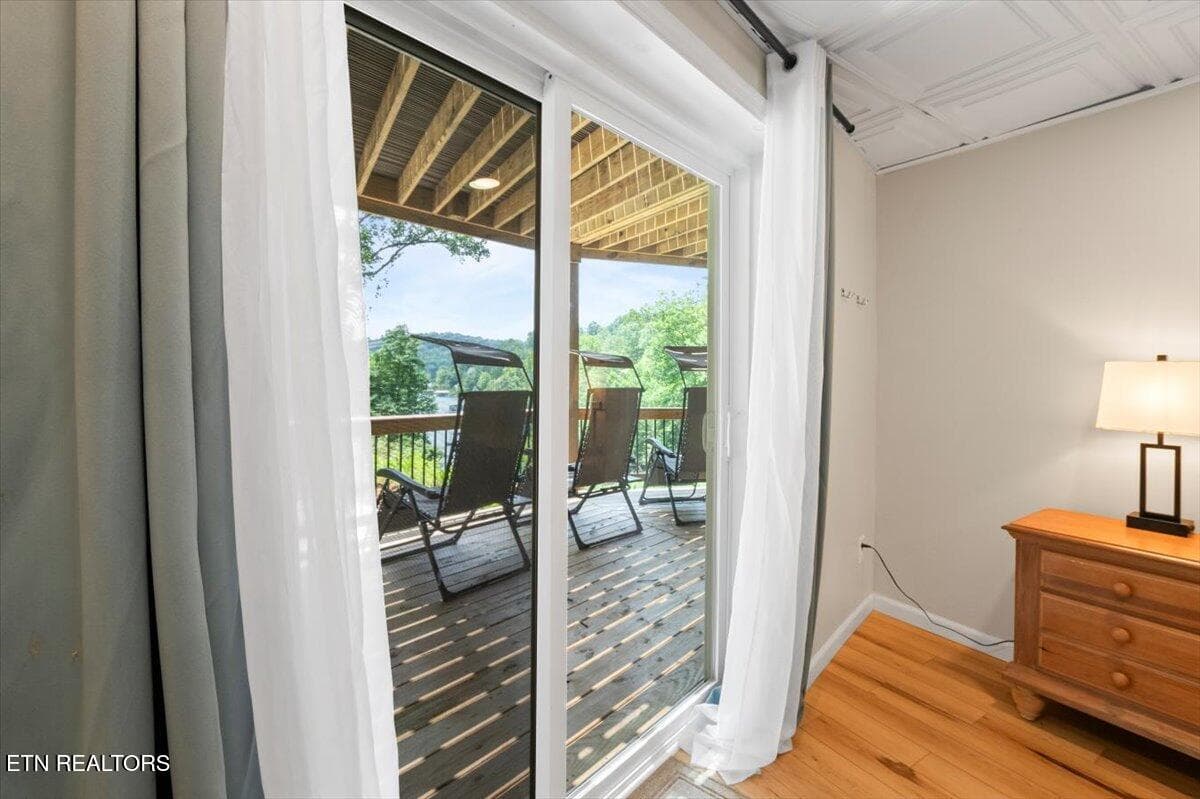 15-Deerfield Way - 824 Deerfield Way, LaFollette, TN 37766
