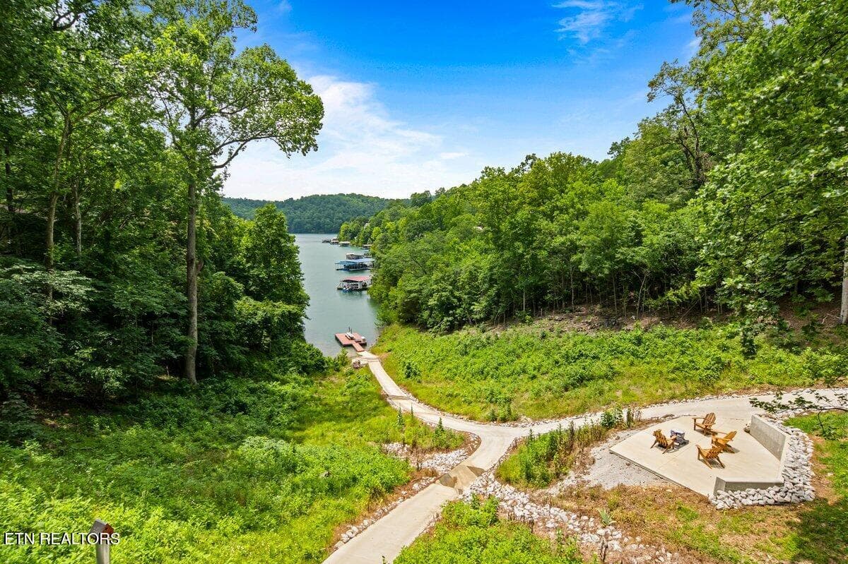 Deerfield Way 46 - 824 Deerfield Way, LaFollette, TN 37766