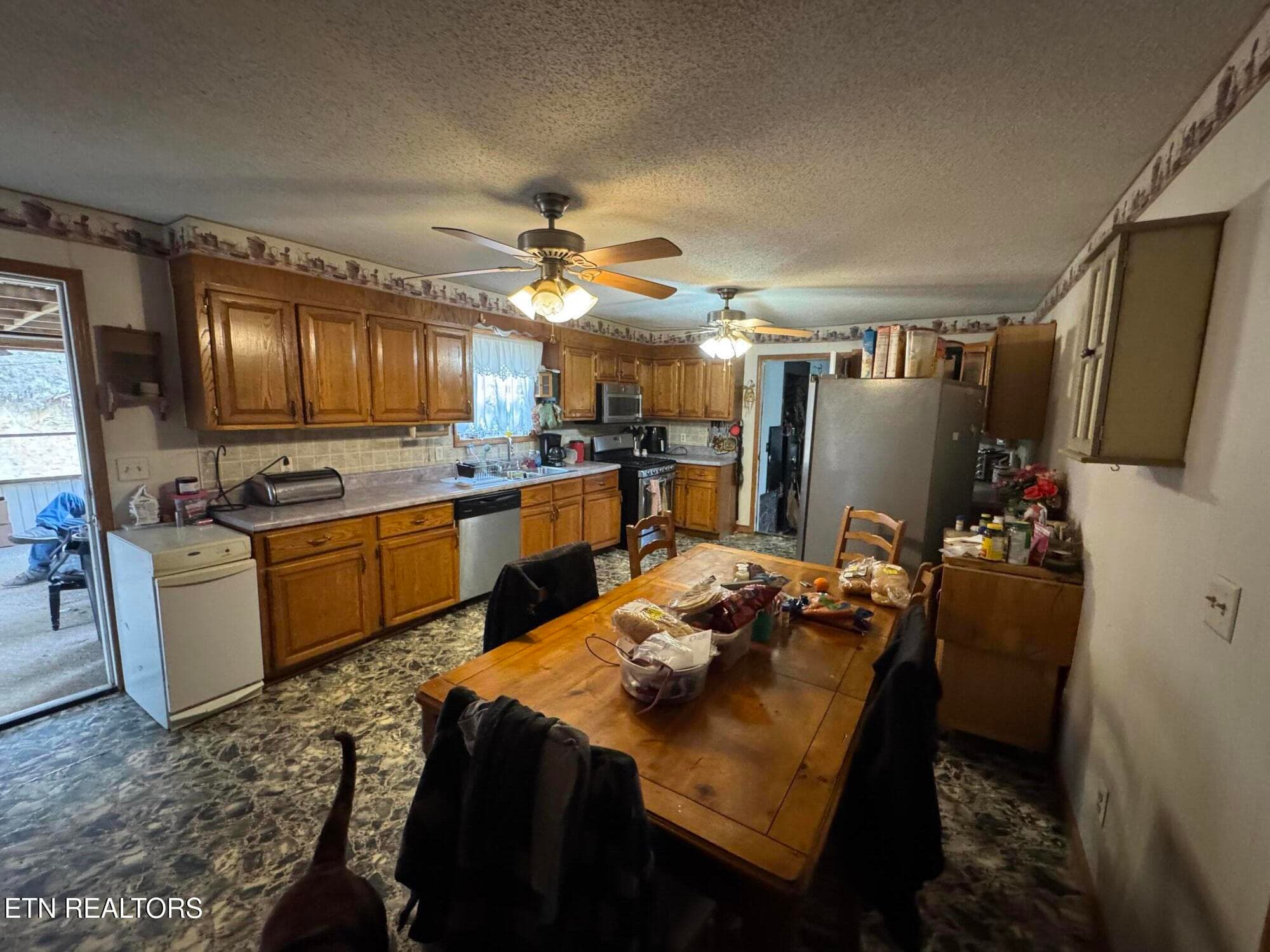IMG_3131 - 2502 Huntsville Hill Rd, Helenwood, TN 37755