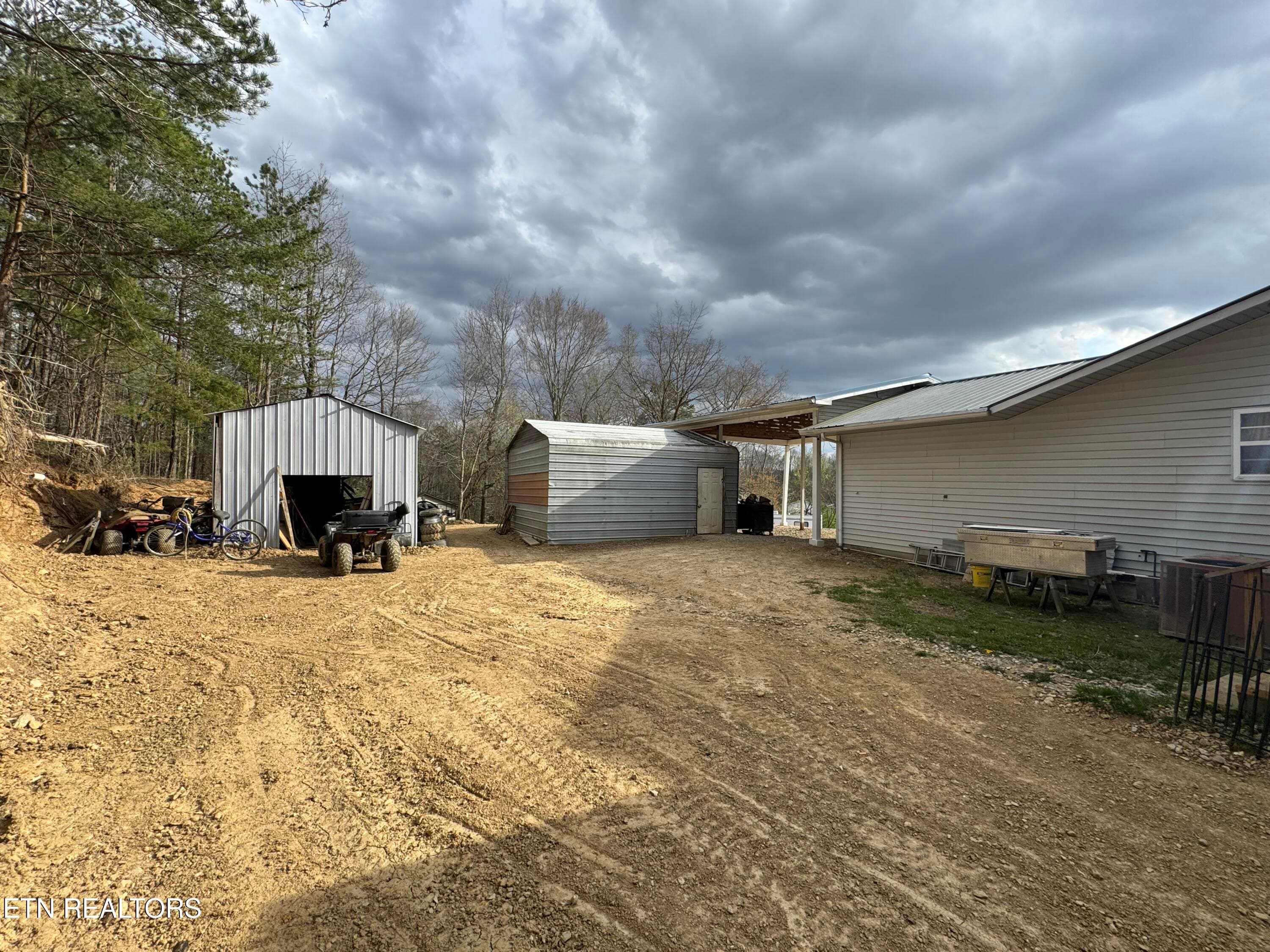 IMG_3150 - 2502 Huntsville Hill Rd, Helenwood, TN 37755