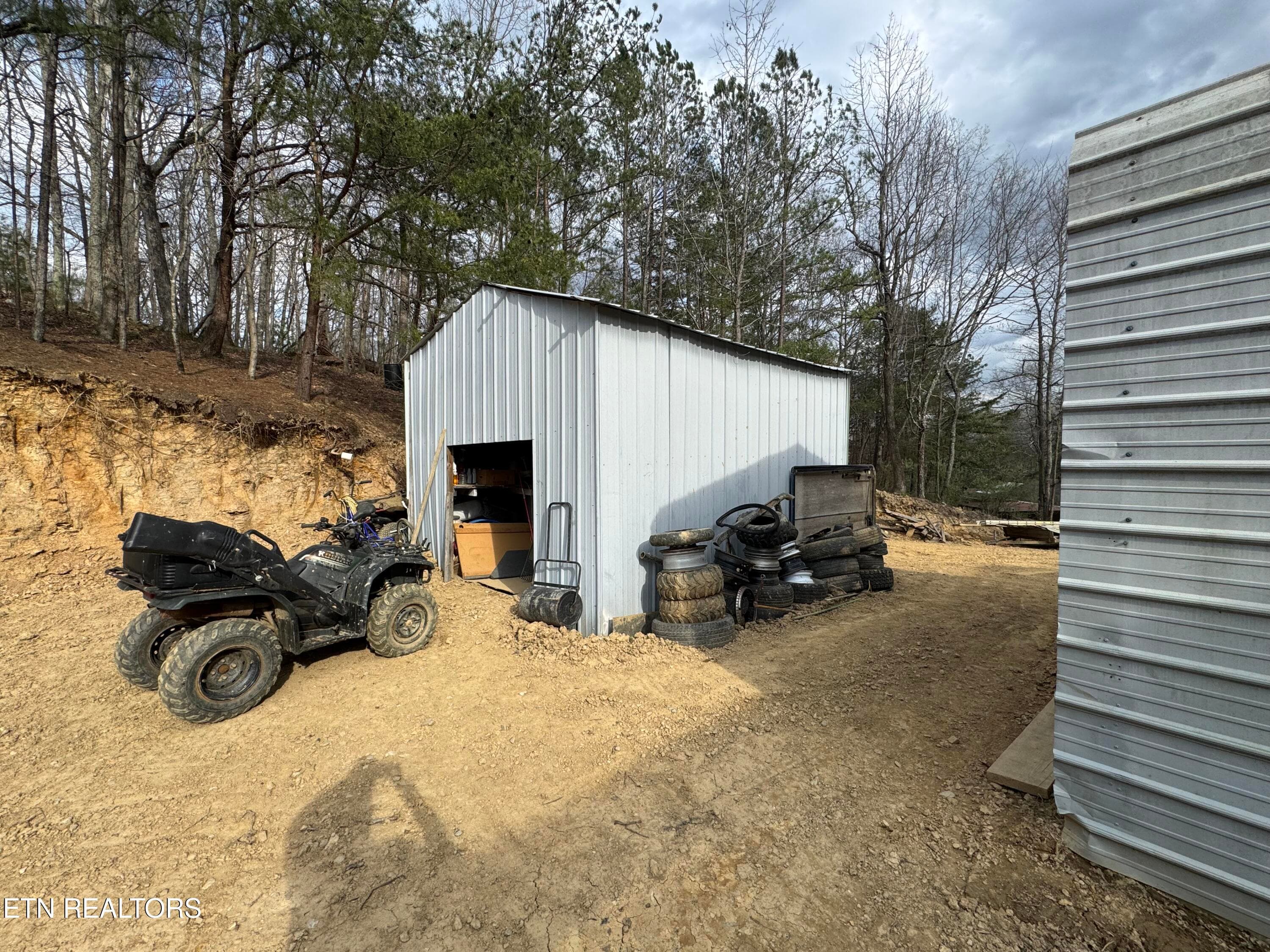IMG_3152 - 2502 Huntsville Hill Rd, Helenwood, TN 37755