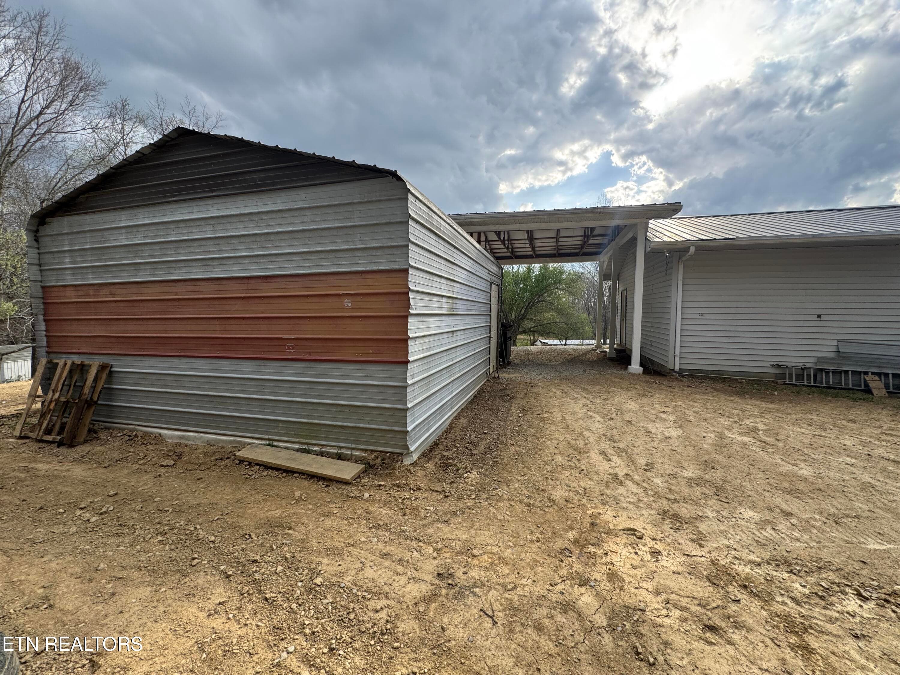 IMG_3153 - 2502 Huntsville Hill Rd, Helenwood, TN 37755