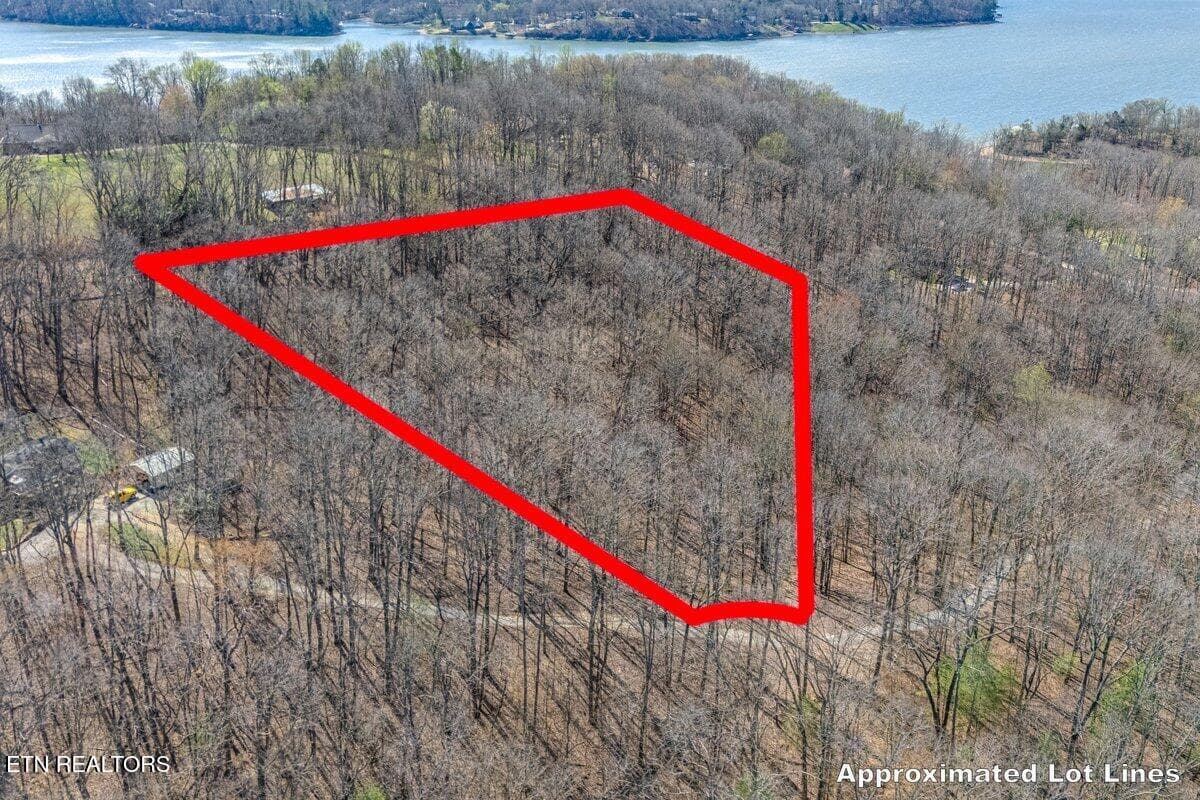 Fawn Rest Drive A 13, Rockwood, TN 37854