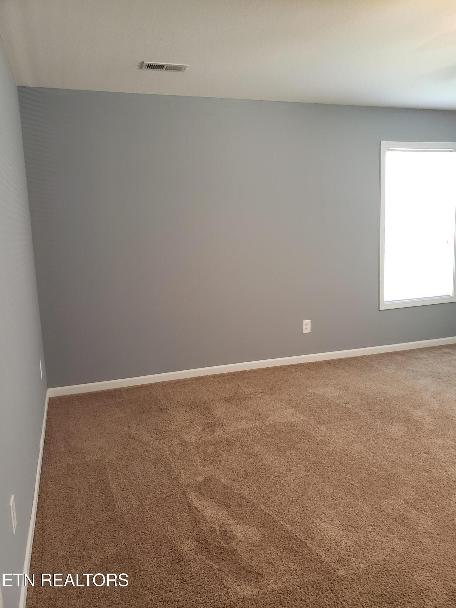 master bedroom - 5901 Apple Valley Drive, Knoxville, TN 37924, Knoxville