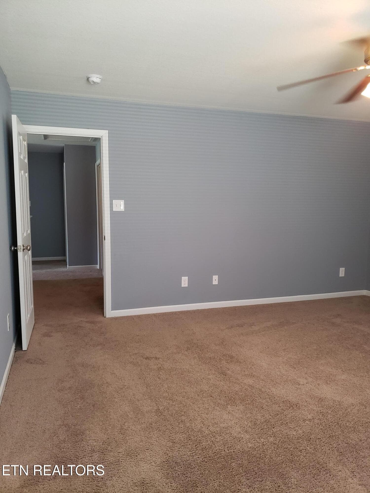 master bedroom - 5901 Apple Valley Drive, Knoxville, TN 37924, Knoxville