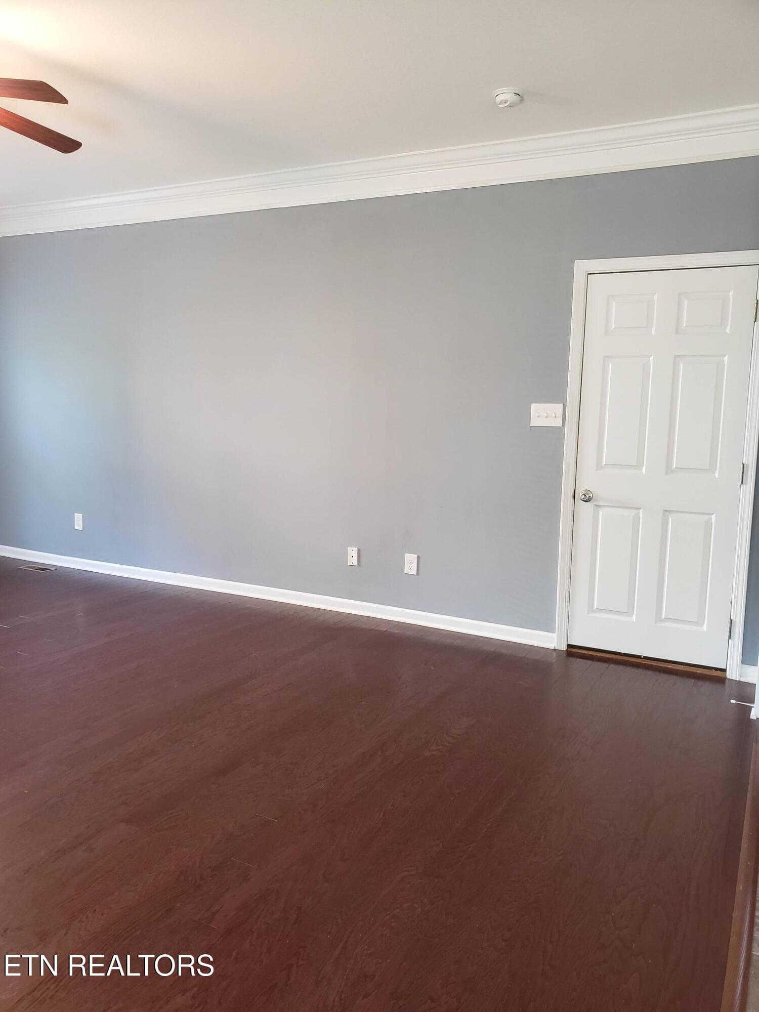 living room to garage - 5901 Apple Valley Drive, Knoxville, TN 37924, Knoxville