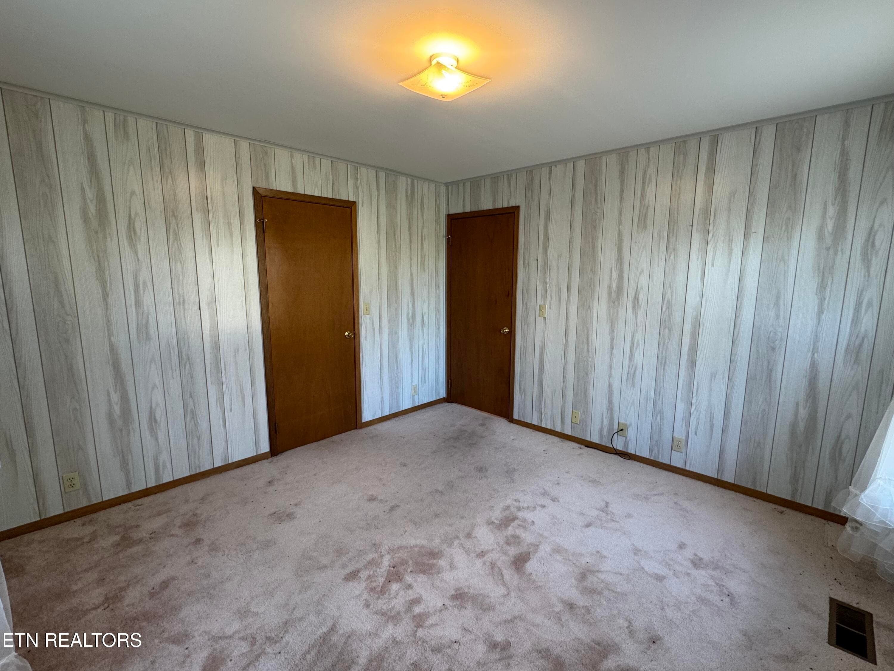 IMG_3190 - 211 Black Oak Rd, Oneida, TN 37841